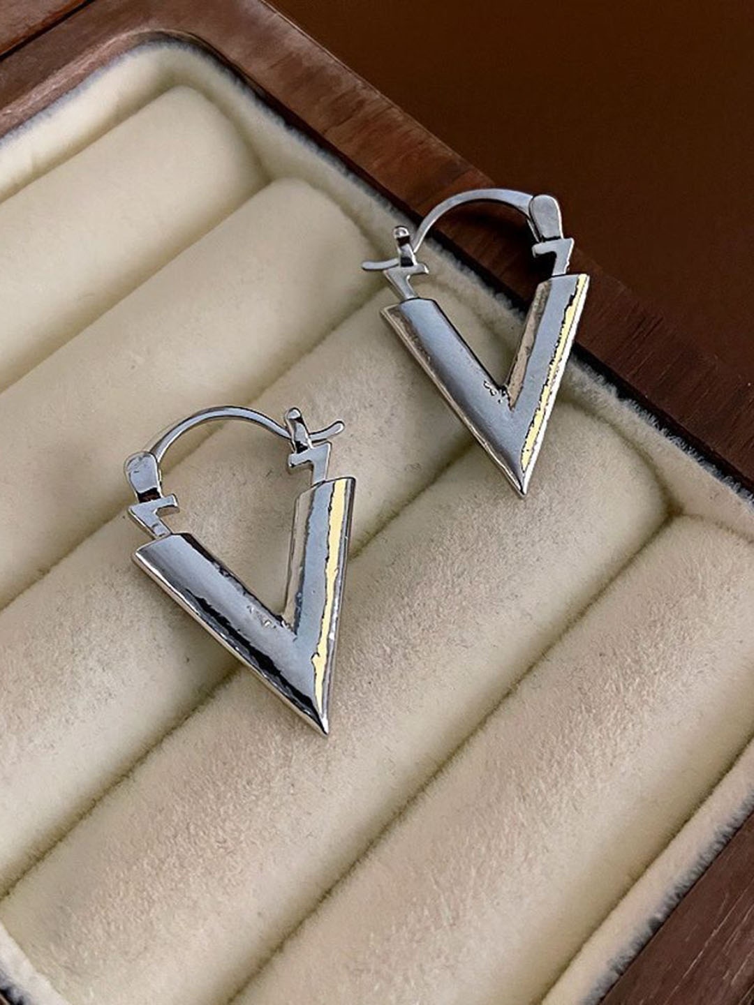 

MYKI Gold-Plated Stainless Steel Contemporary Drop Earrings