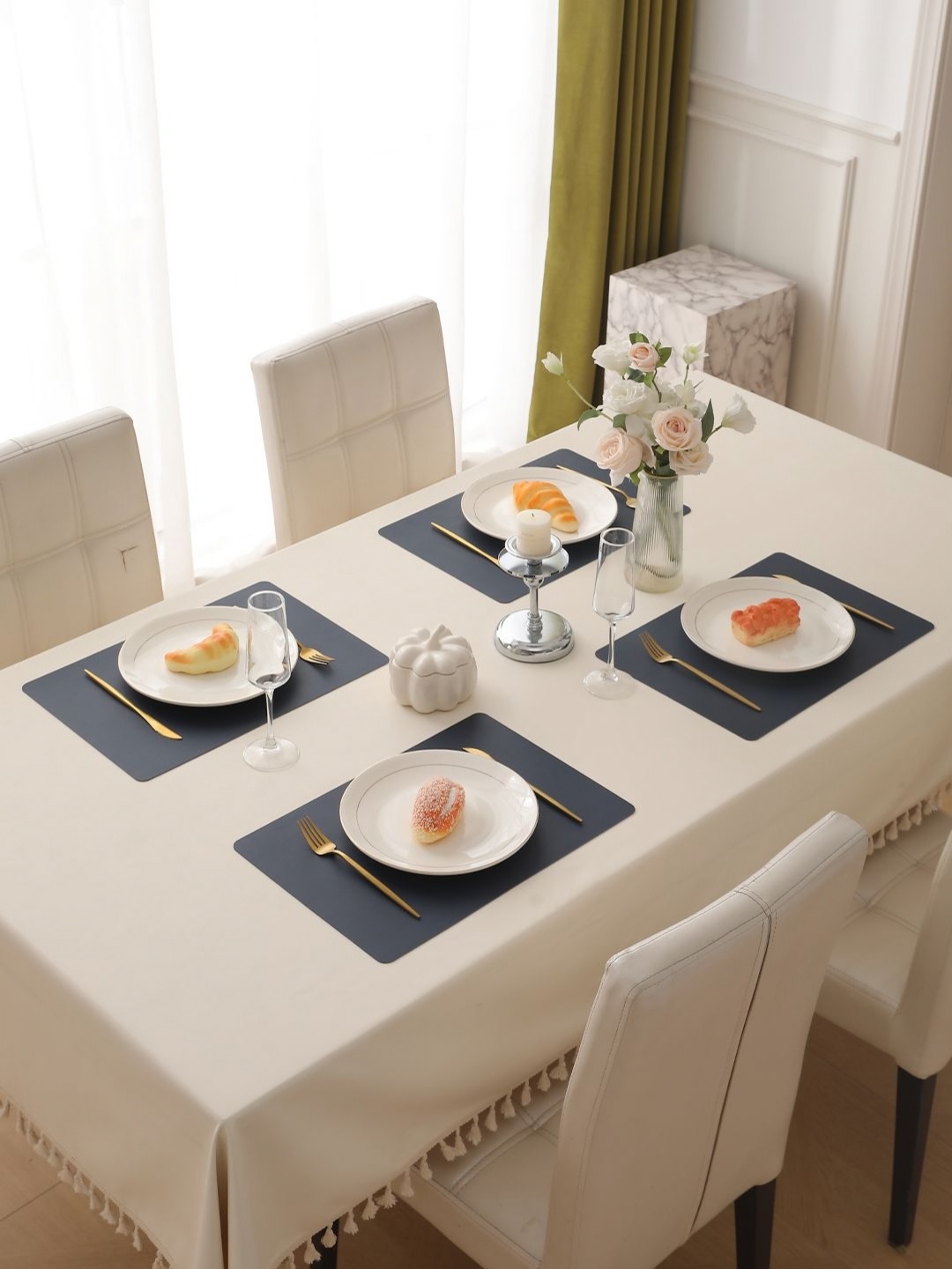 

HOKIPO Navy Blue 4 Pieces Rectangle Heat Resistant Leak and Waterproof Table Placemats