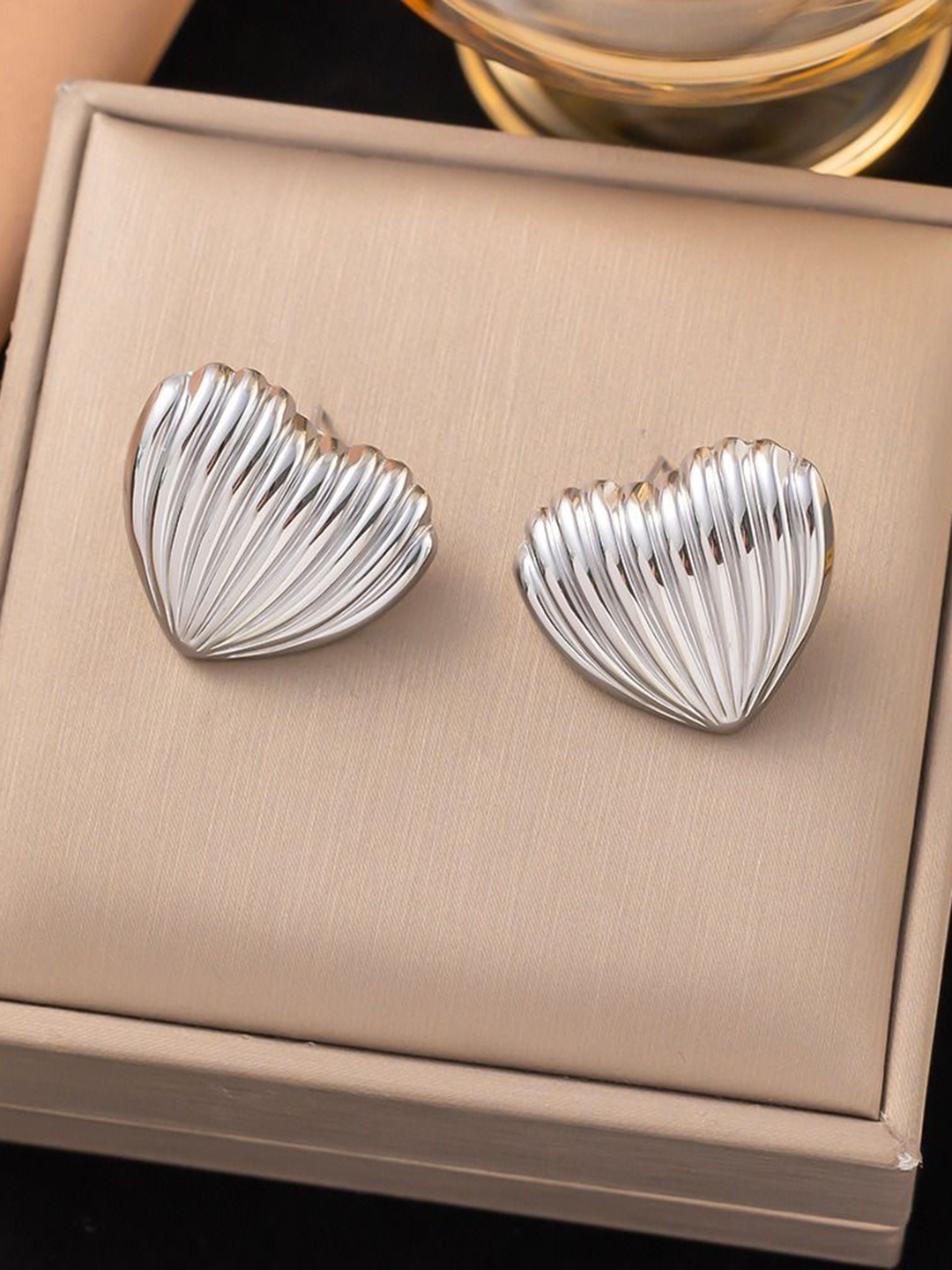 

MYKI Contemporary Studs Earrings, Silver