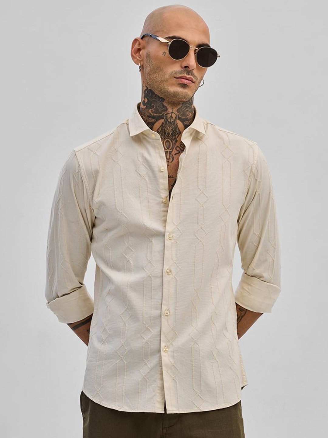 

Snitch Men Smart Spread Collar Textured Cotton Casual Shirt, Cream