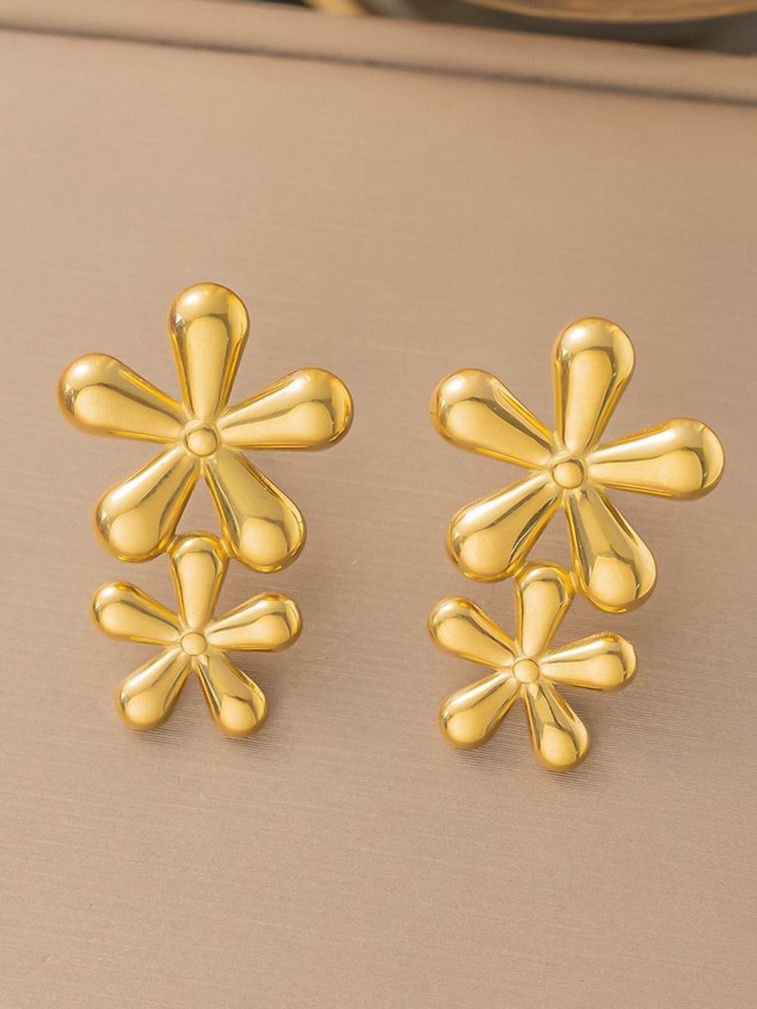 

MYKI Gold-Plated Stainless Steel Contemporary Drop Earrings