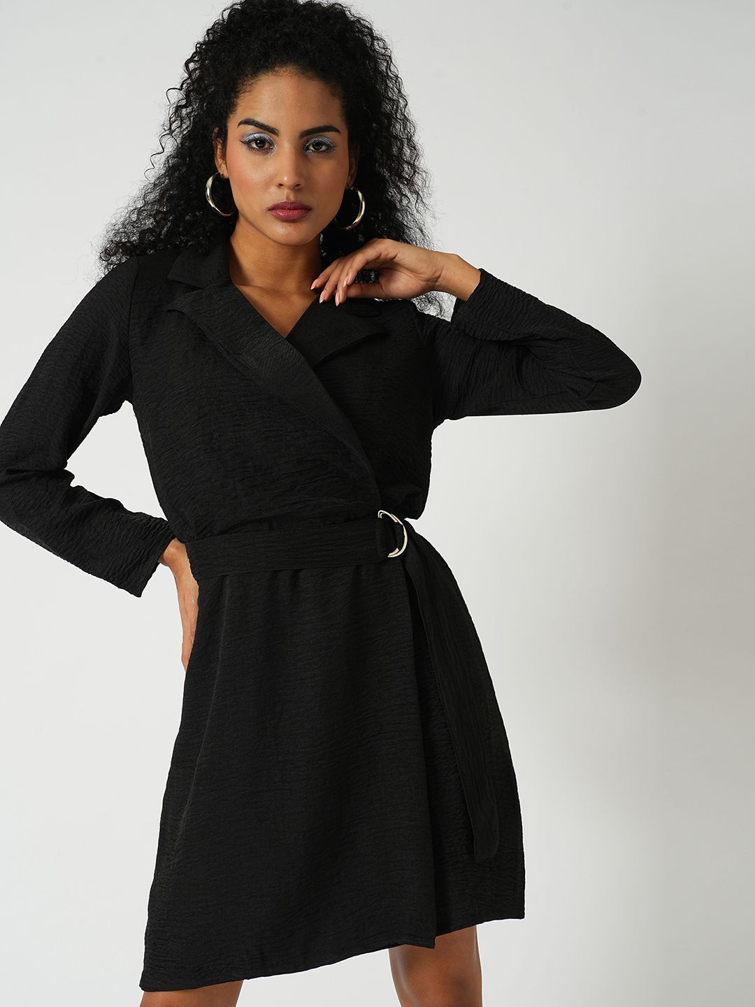 

Globus Self Design Notched Collar Long Sleeves Wrap Belted Workwear Dress, Black