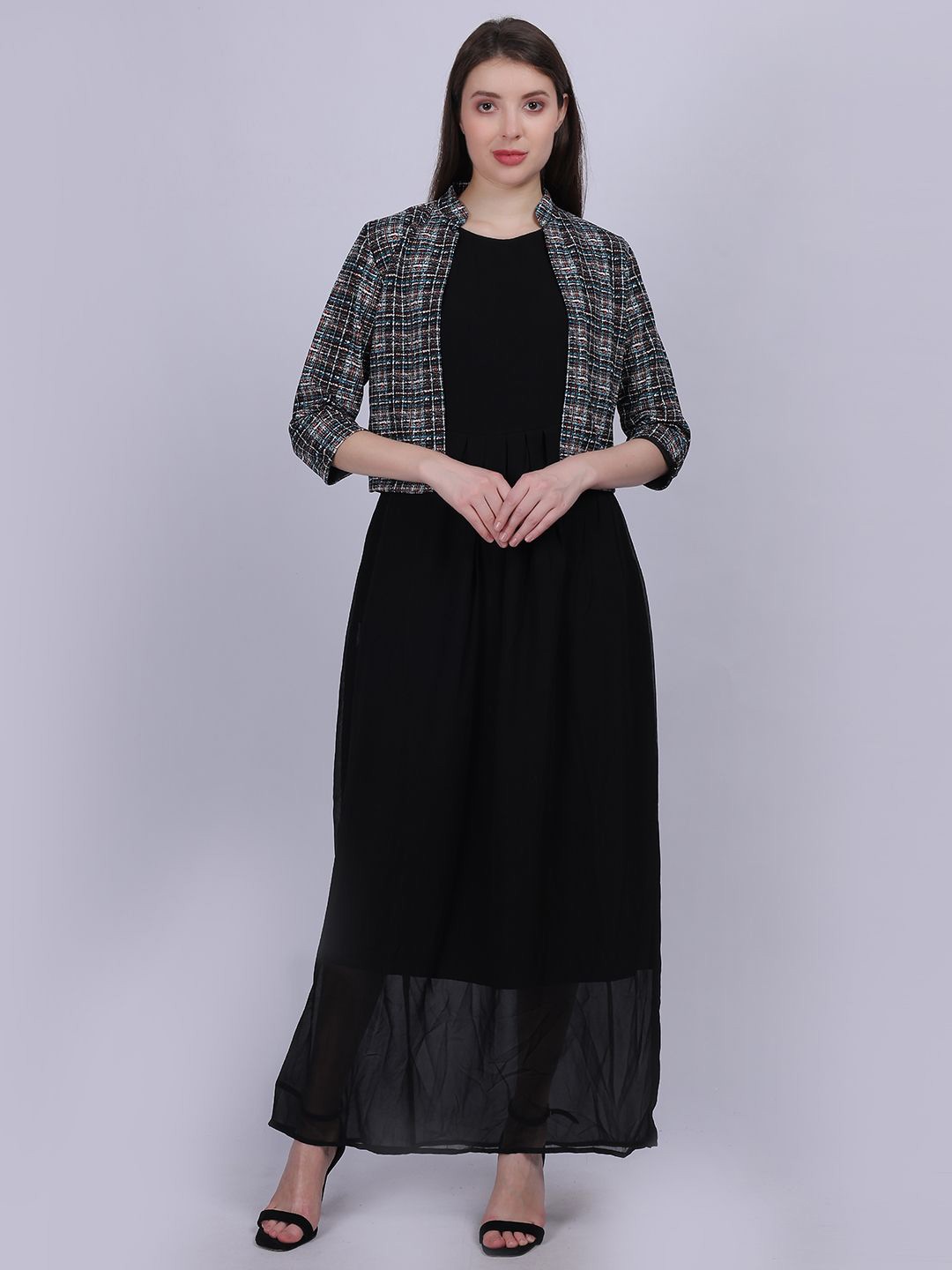 

Aumbe Women Solid Maxi Dress, Black