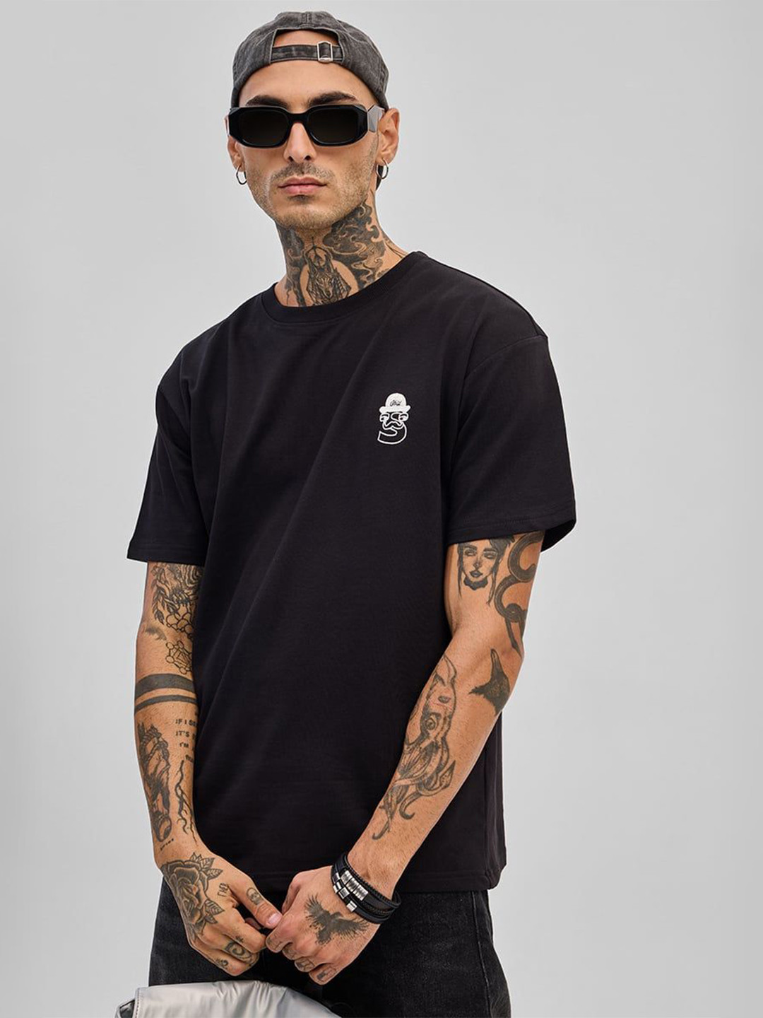 

Snitch Men Graphic Printed Round Neck Cotton Oversized T-shirt, Black