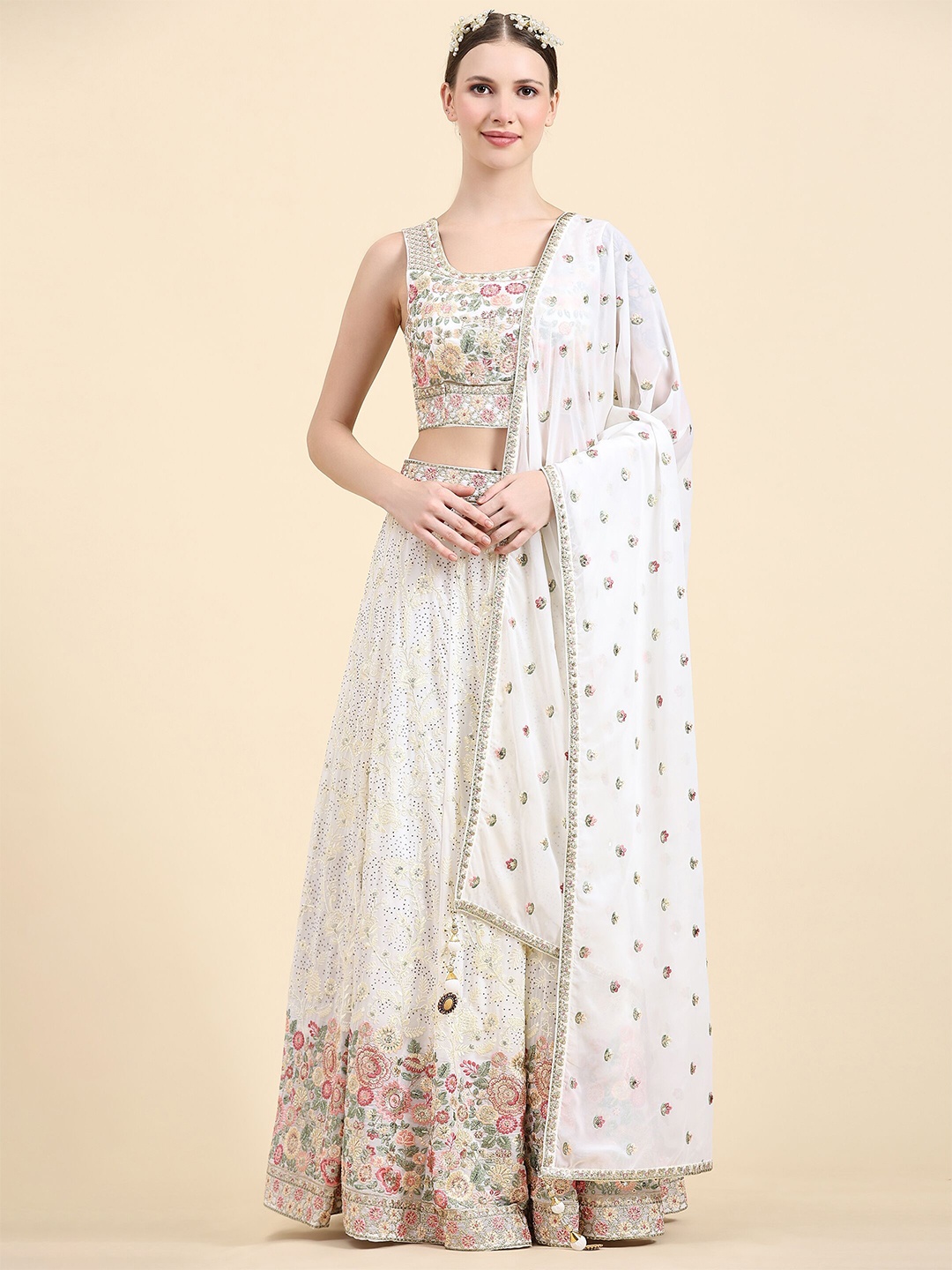 

VANAKARA Floral Embellished Sequinned Ready to Wear Lehenga & Blouse With Dupatta, Cream