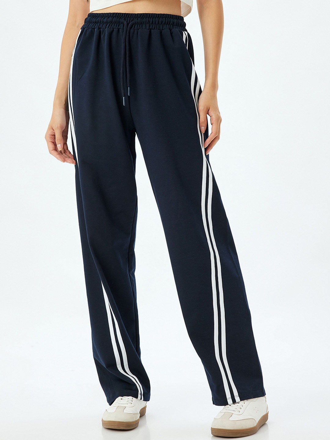 

Koton Women Casual Mid Rise Track Pants, Navy blue