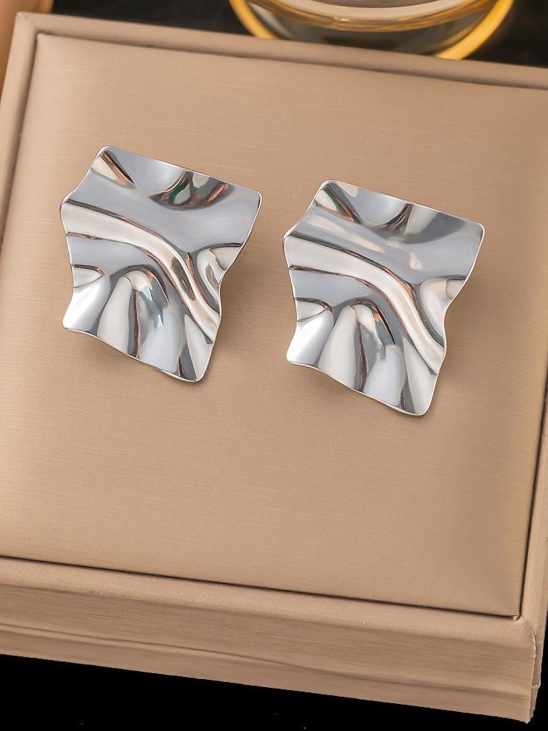 

MYKI Contemporary Studs Earrings, Silver