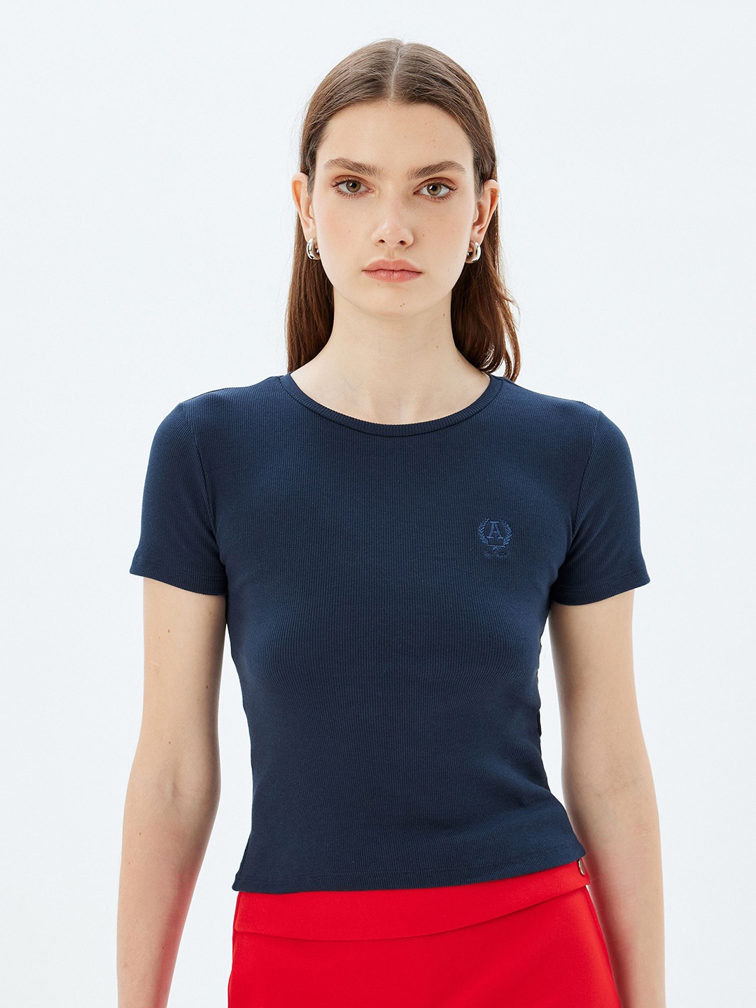 

Koton Women Solid Round Neck Cotton Slim Fit T-shirt, Navy blue