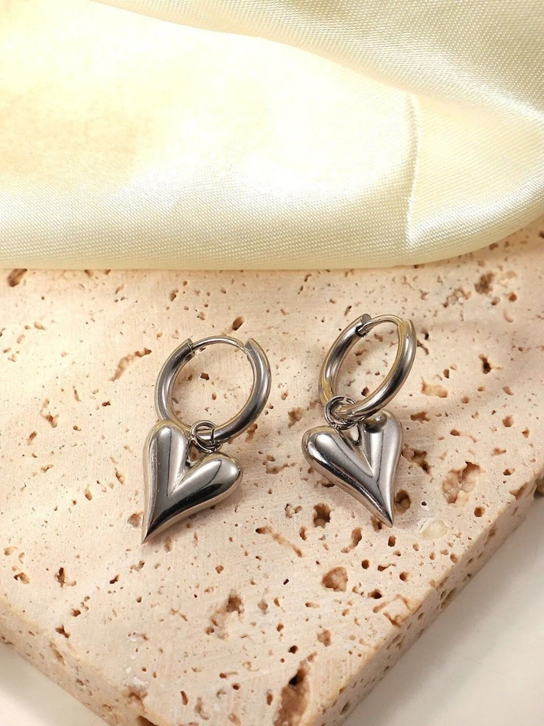 

MYKI Silver-Plated Stainless Steel Heart Shaped Hoop Earrings
