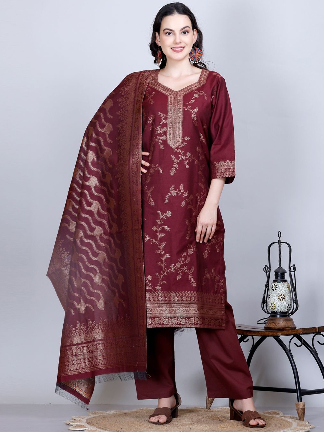 

KIDAR Floral Woven Design Square Neck Regular Straight Kurta With Trouser With Dupatta, Maroon