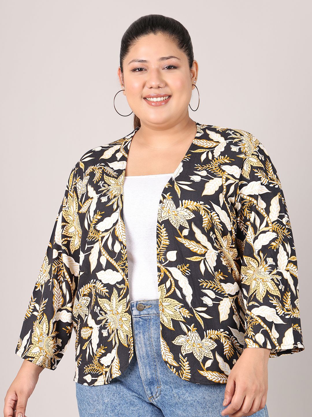 

Rute Plus Size Floral Printed Pure Cotton Open Front Shrug, Cream