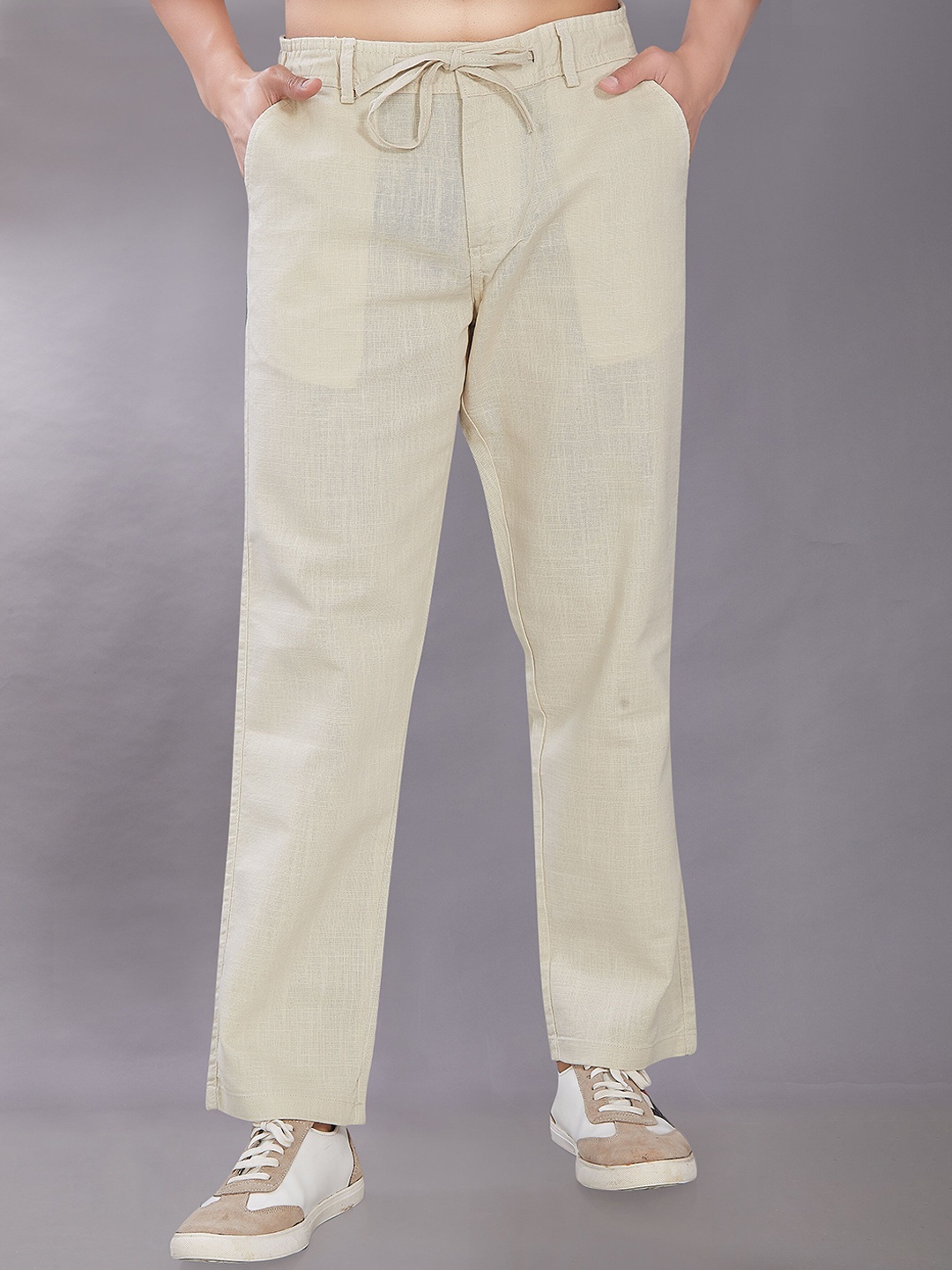 

DIVISIVE Men Relaxed Loose Fit Easy Wash Trousers, Cream