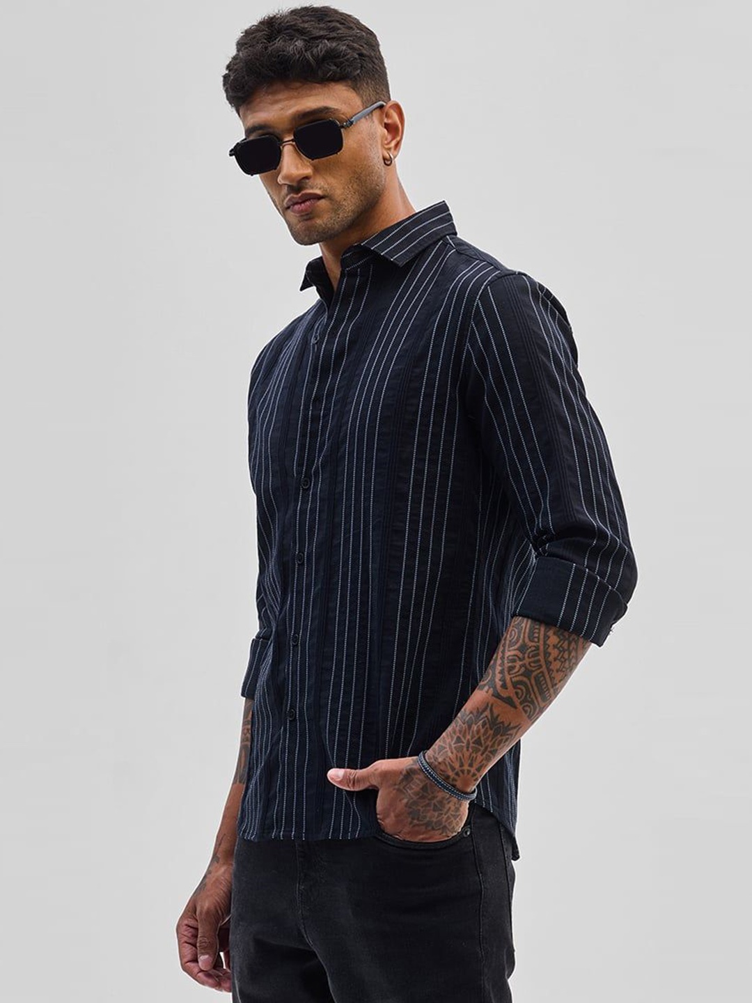 

Snitch Men Smart Spread Collar Vertical Striped Cotton Casual Shirt, Black