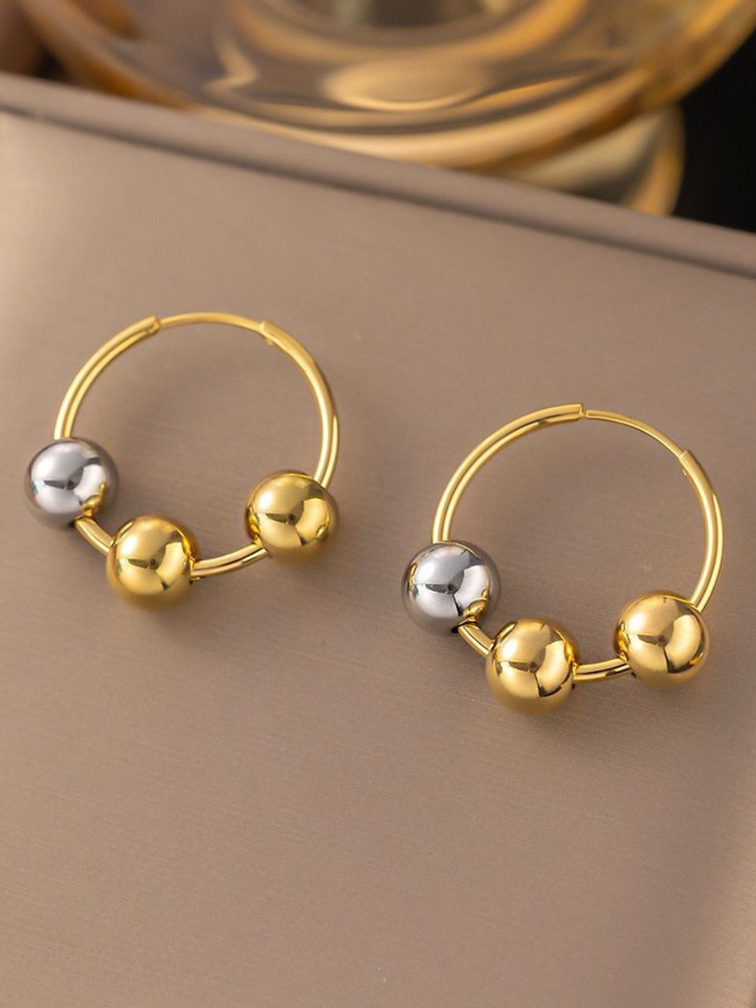 

MYKI Contemporary Hoop Earrings, Gold