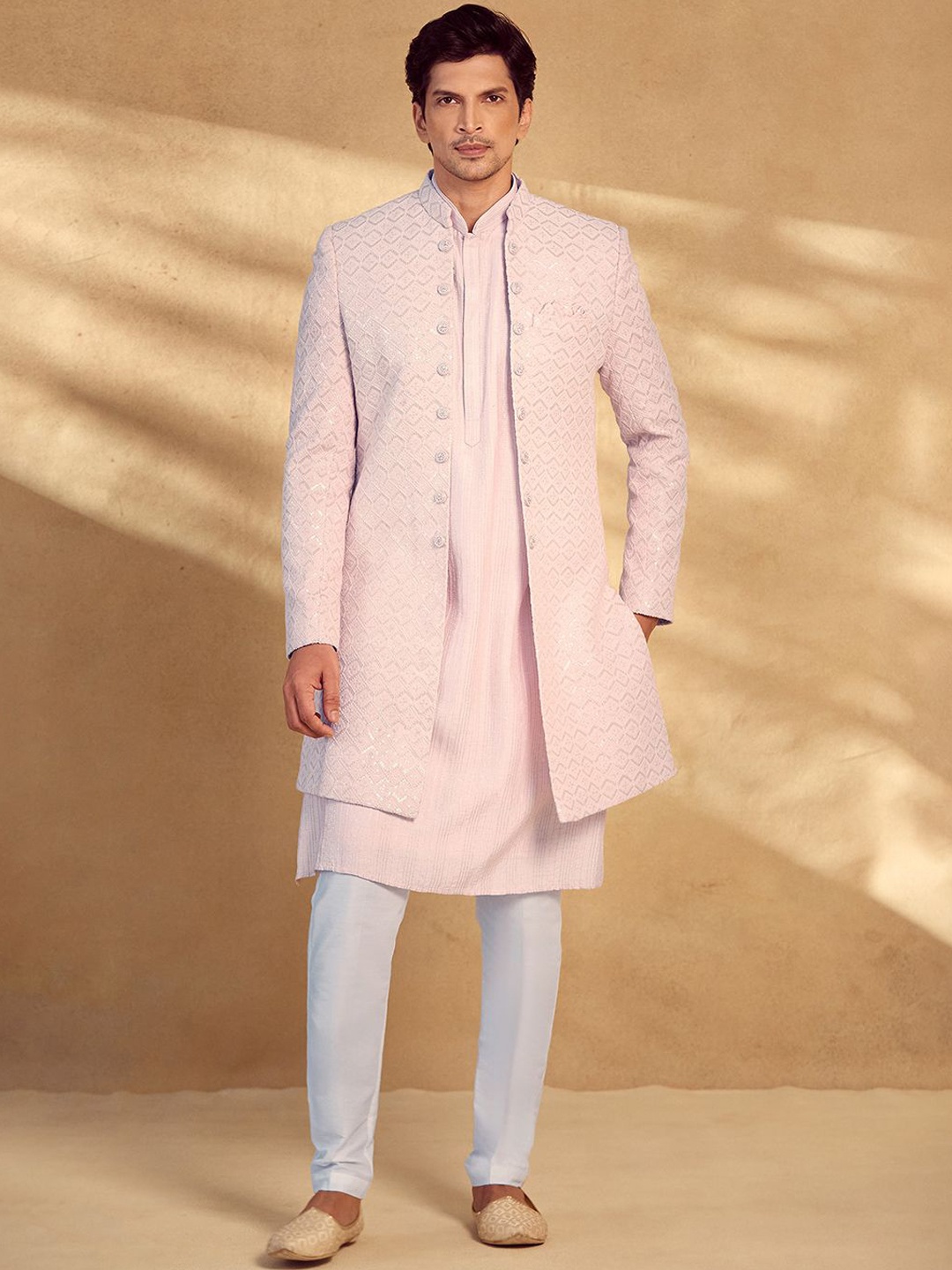 

Alaya Advani Men Chevron Embroidered Open Sherwani Set, Pink
