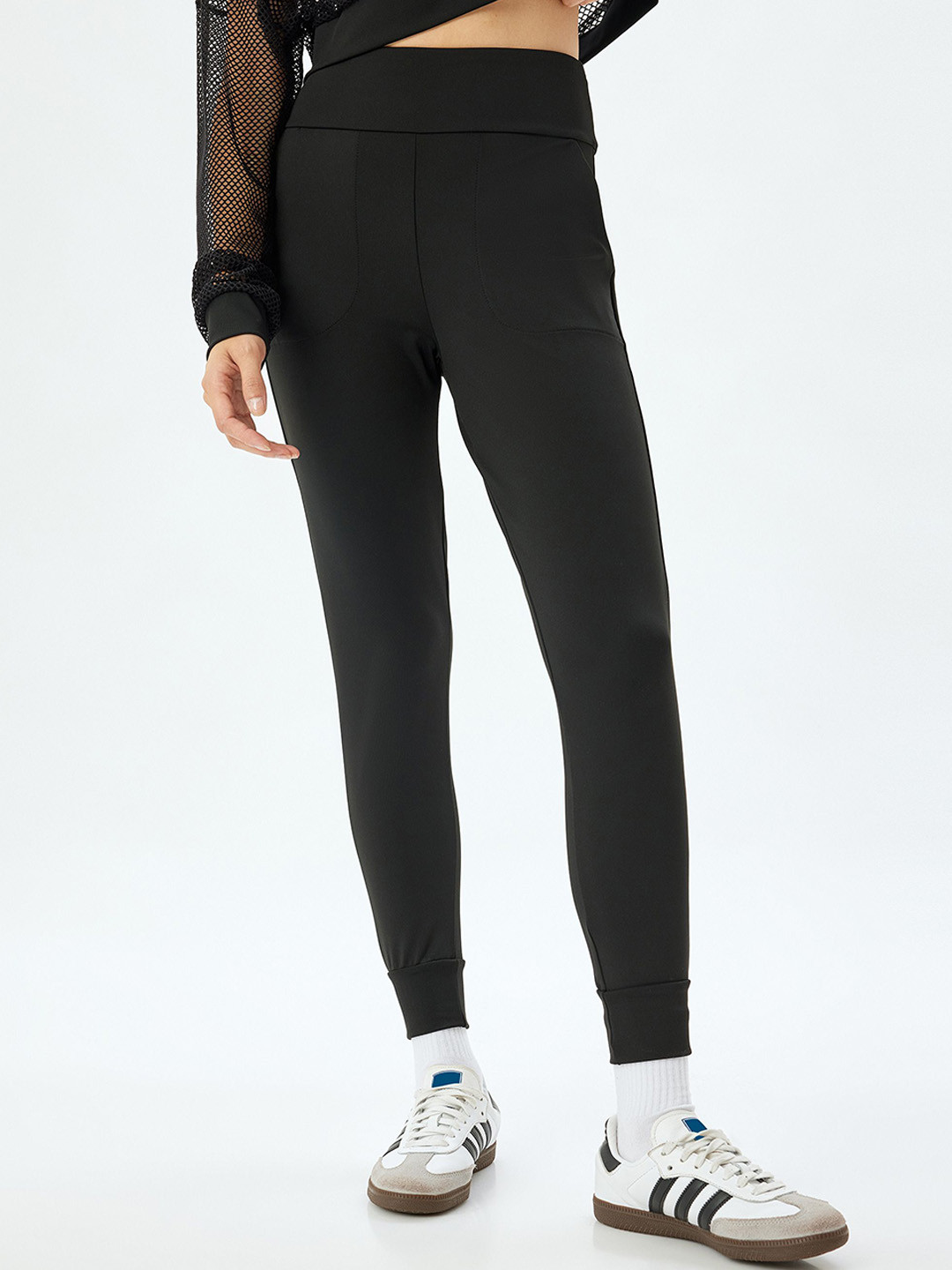 

Koton Women Mid Rise Regular Fit Joggers, Black