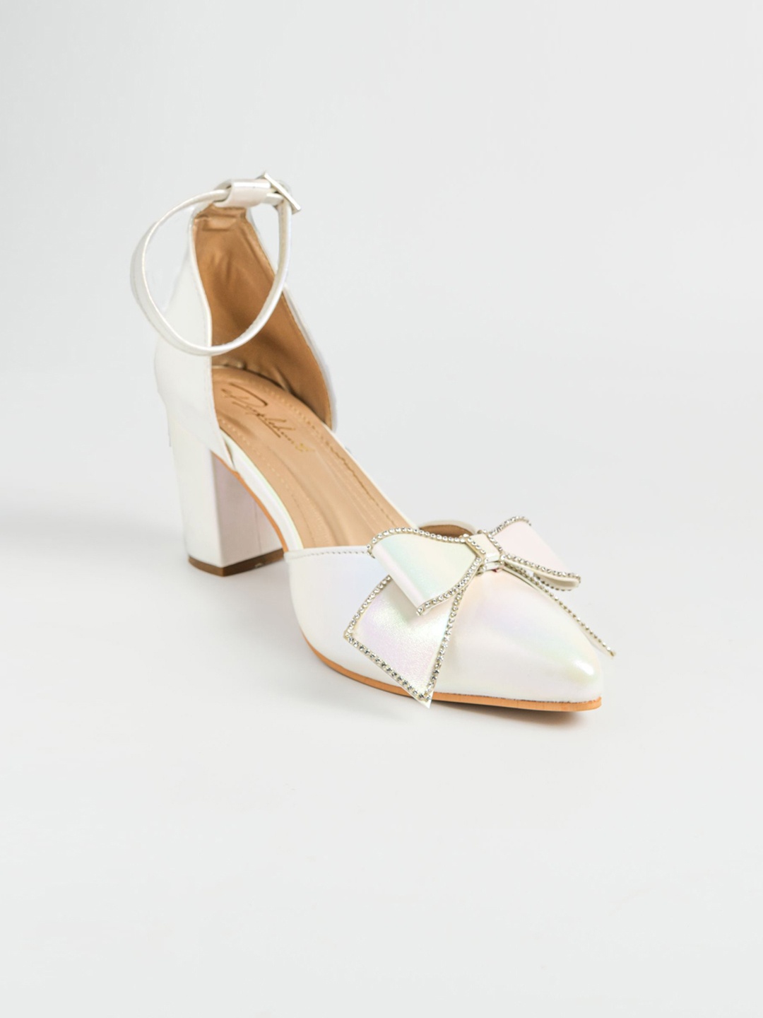 

PURPLEHUNT Women Embellished Block Sandals with Bows, White