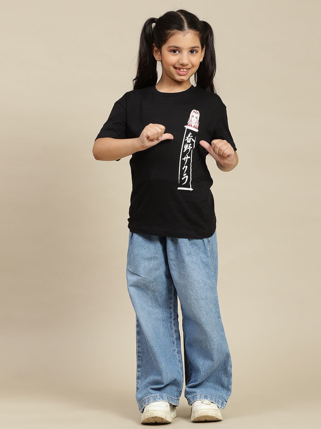 

Kids Ville Girls Graphic Printed Round Neck Cotton Relaxed Fit Naruto T-shirt, Black