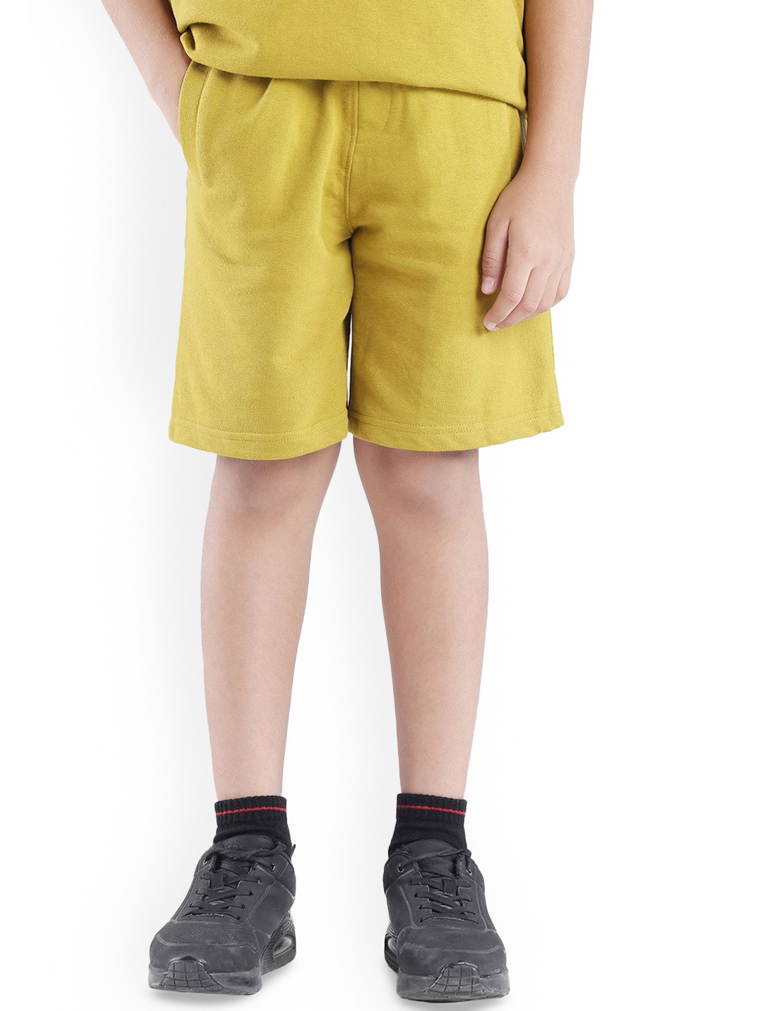 

Rare Ones Boys Applique Short, Olive