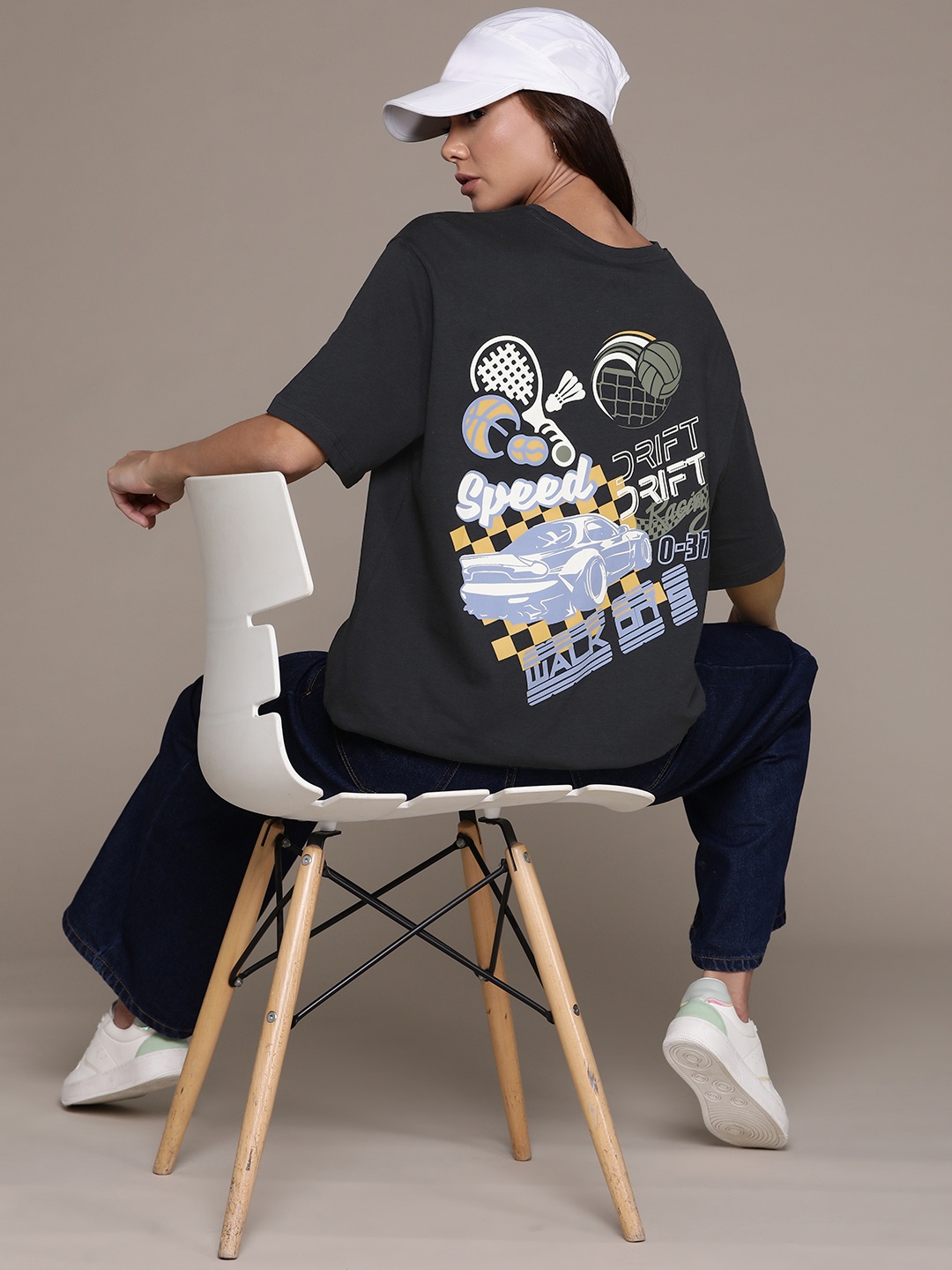 

The Roadster Lifestyle Co. Back Print Drop-Shoulder Sleeves Pure Cotton Oversized T-shirt, Black