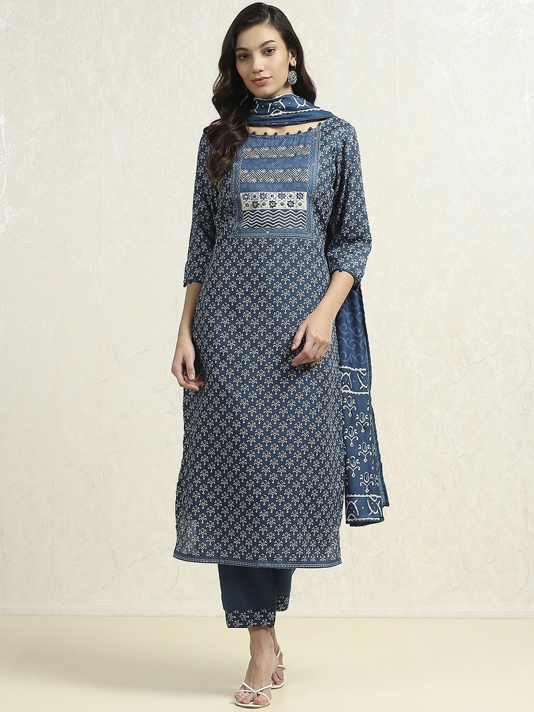 

Biba Floral Printed Unstitched Dress Material, Blue