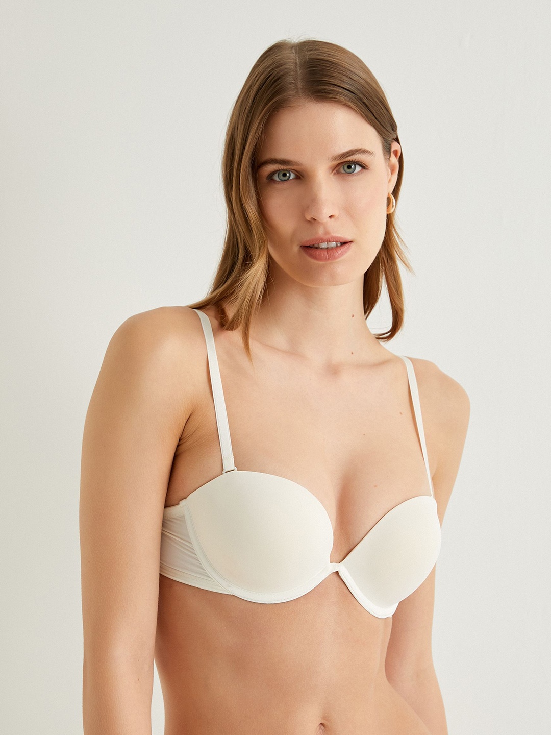 

Koton Bra Medium Coverage Underwired Heavily Padded, White