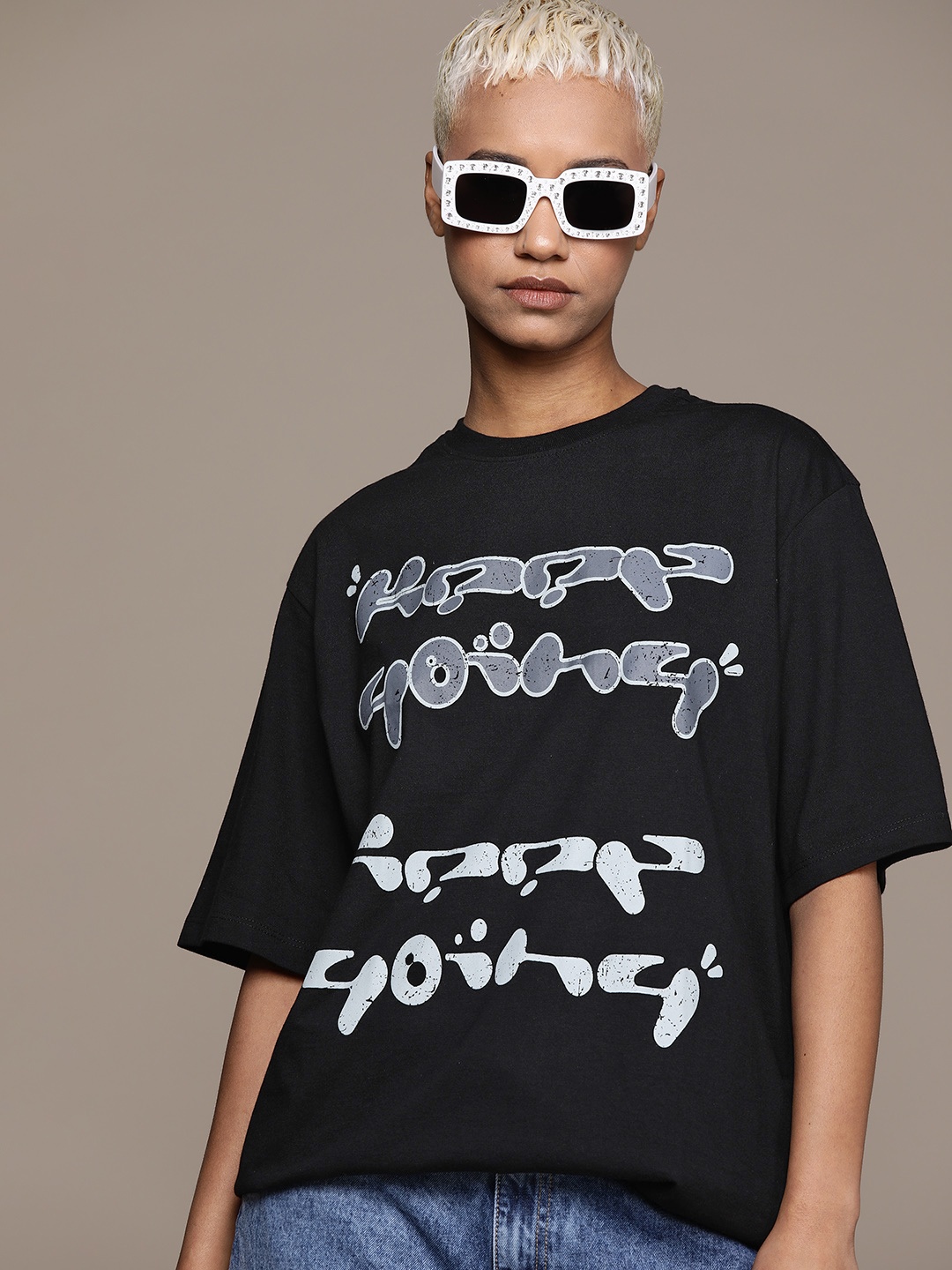 

The Roadster Lifestyle Co. Printed Oversized T-shirt, Black