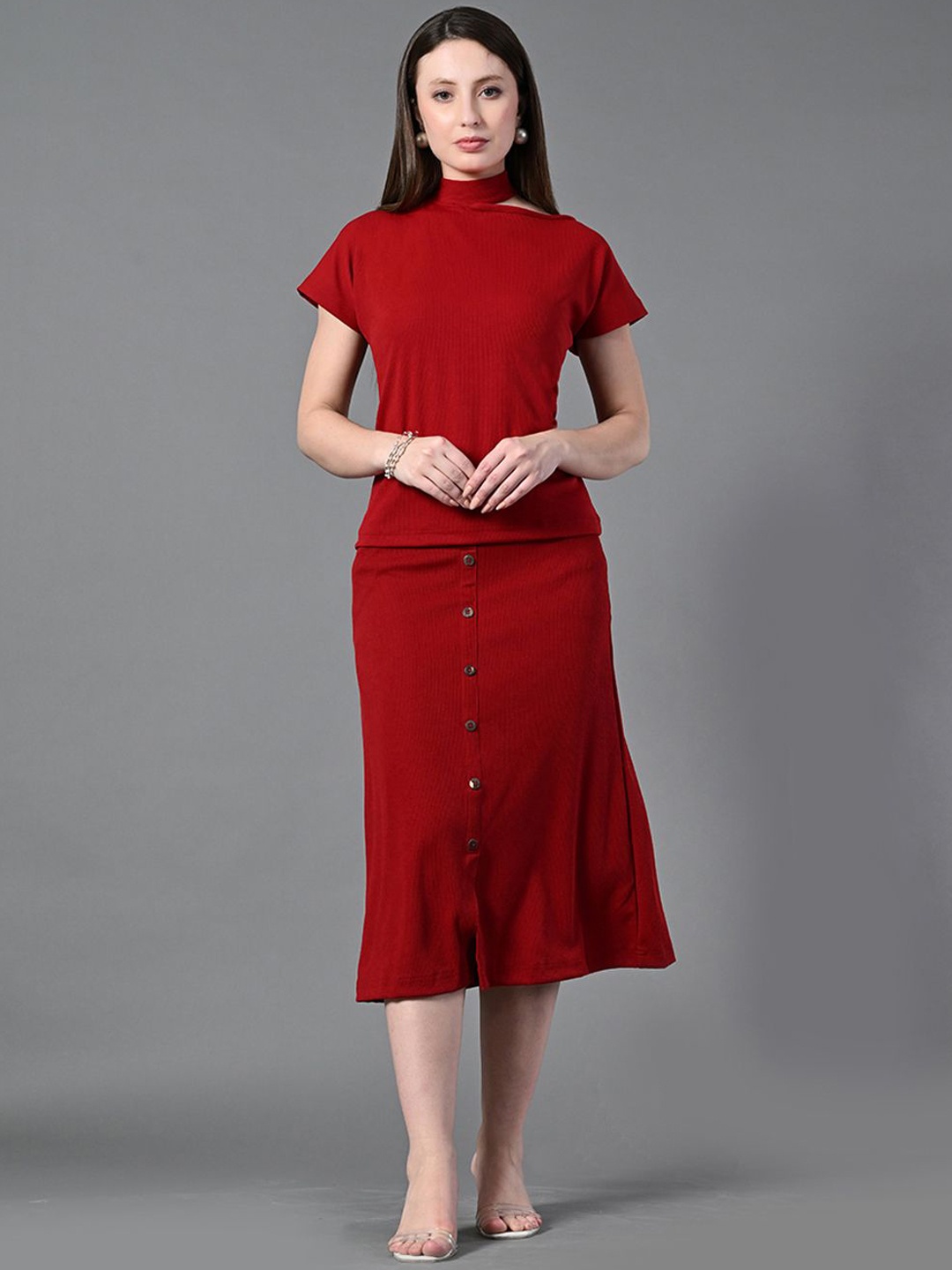 

Roadster Slit Neck Short Sleeves T-Shirt With Skirt, Maroon