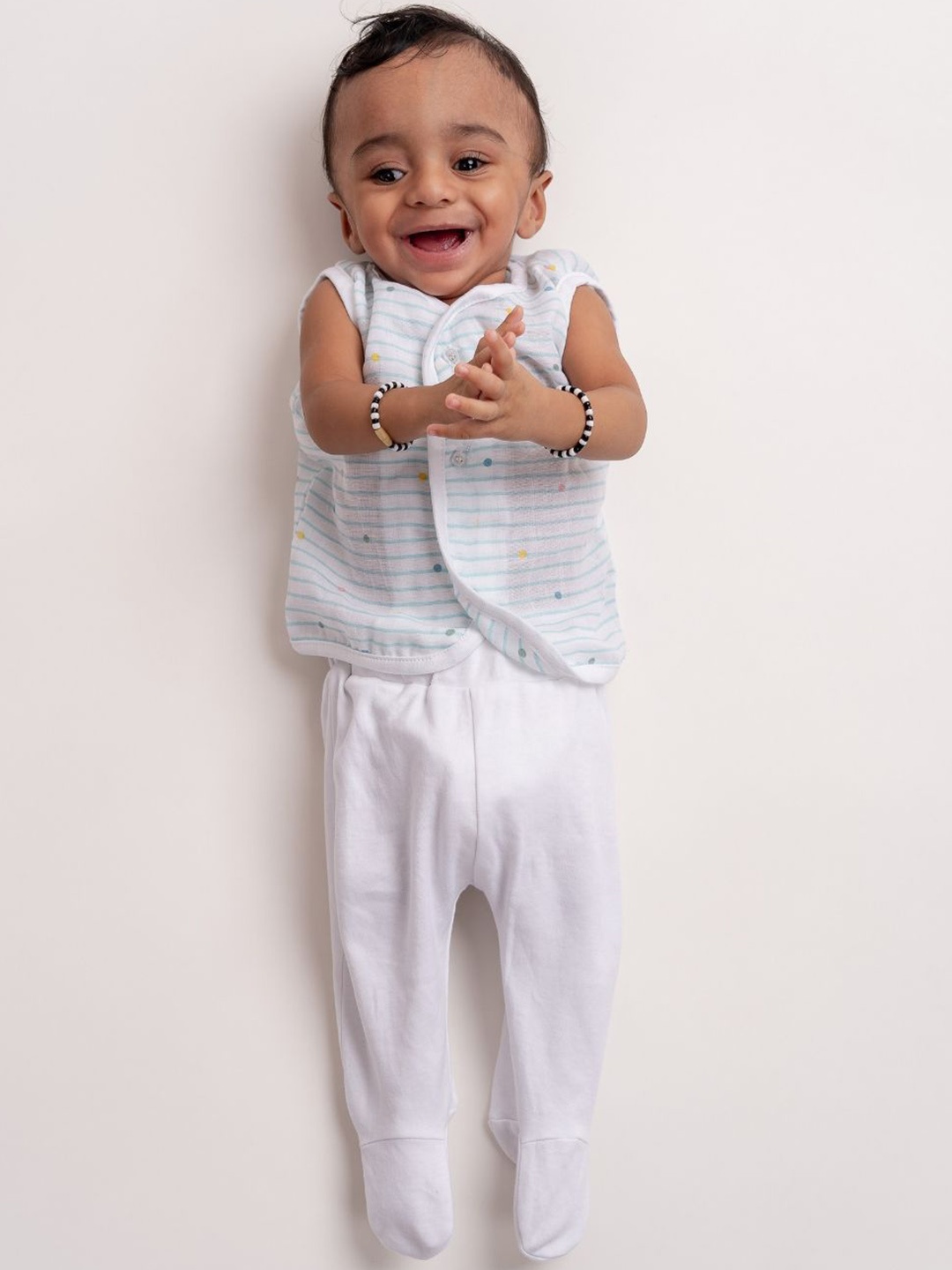 

haus & kinder Infants Boys Pack Of 2 Printed Cotton Jhabla BRNVEST01LVB, White