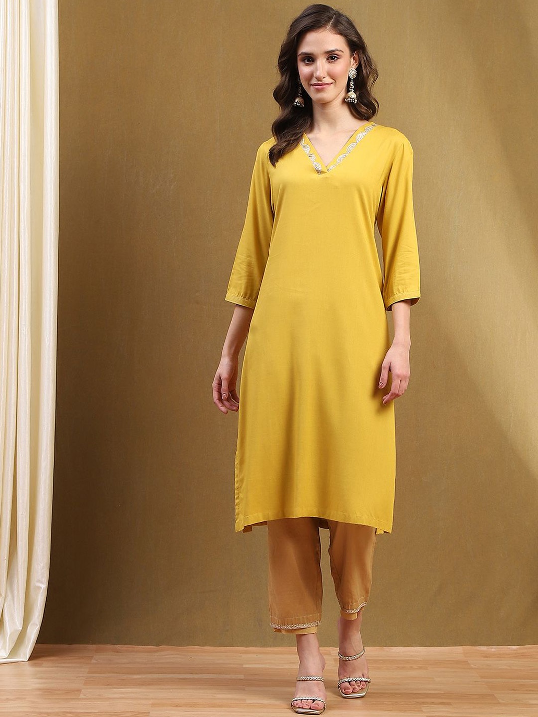 

Biba Zari Straight Kurta, Yellow