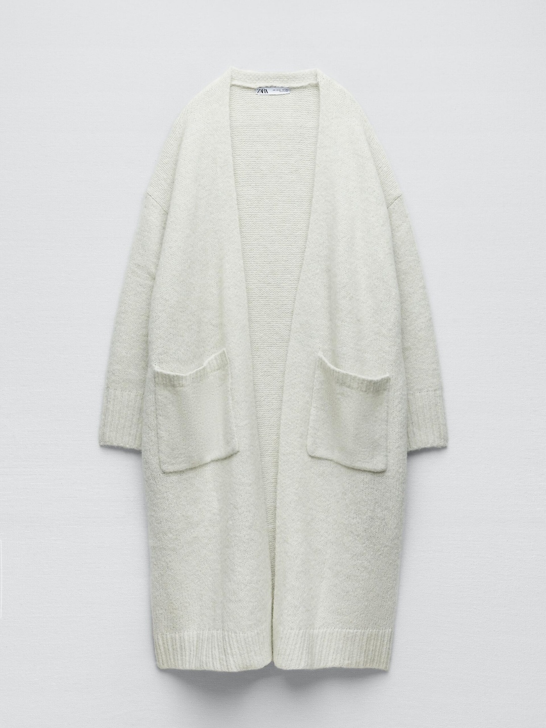 

ZARA Women Sweaters, Na