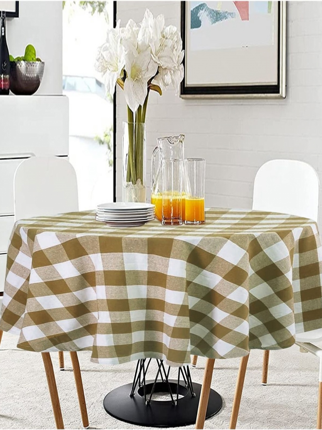 

Lushomes Brown Cotton Round 4-Seater Table Cover