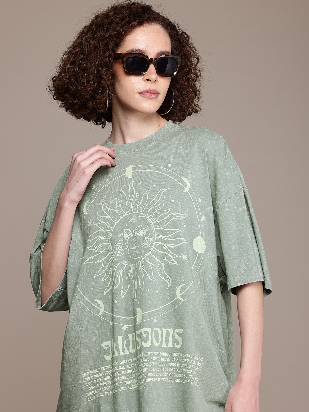 

The Roadster Life Co. Pure Cotton Graphic Printed Drop-Shoulder Sleeves Oversized T-shirt, Green