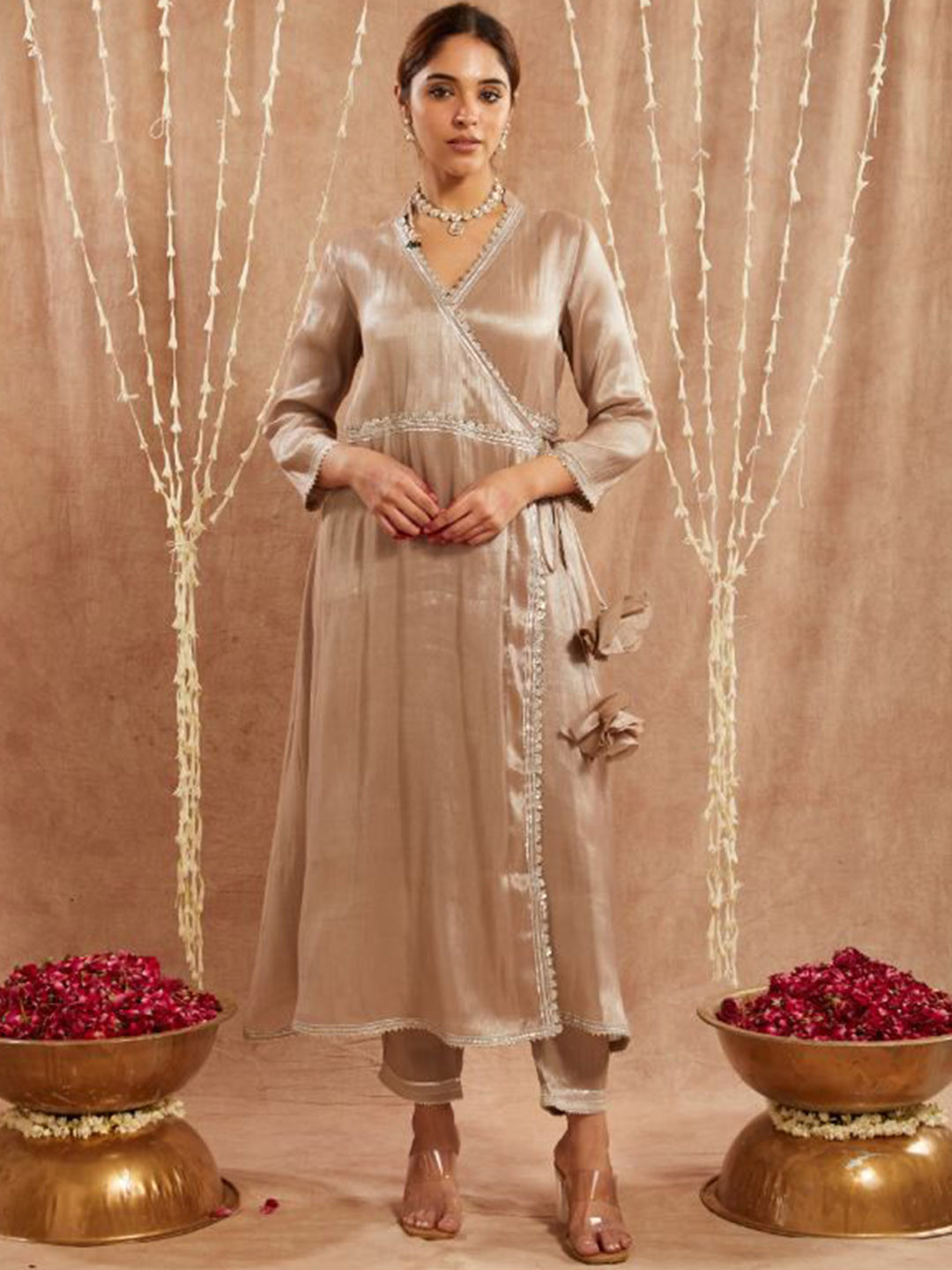 

NERO Gotta Patti Angrakha A-Line Kurta, Brown