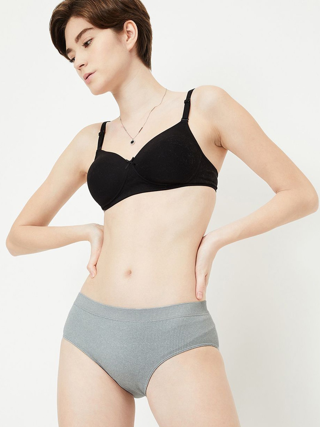 

max Mid-Rise Basic Briefs 1000013986454, Grey