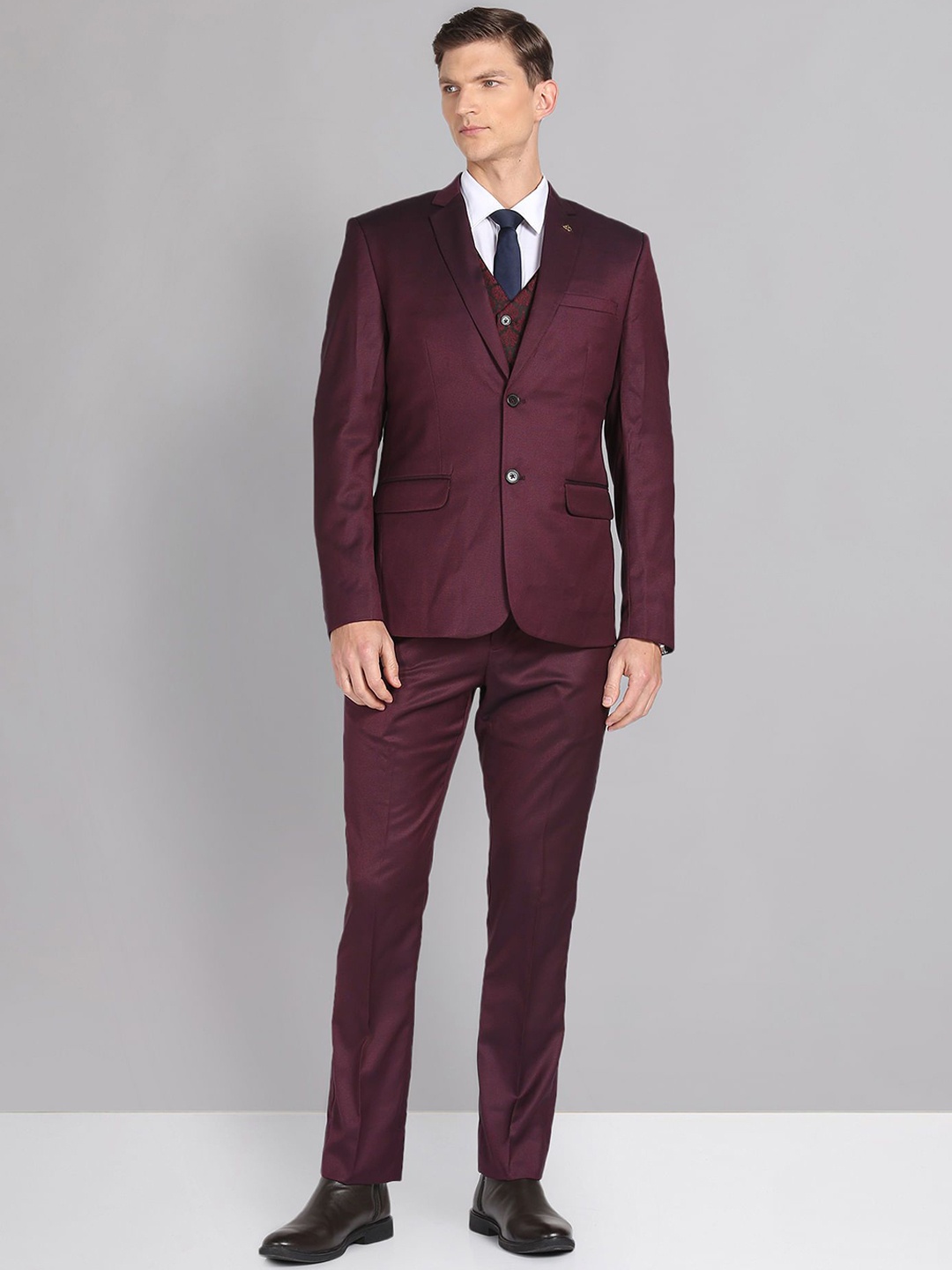 

AD By Arvind Men Cotton Single-Breasted Long Sleeves Three-Piece Suit, Red