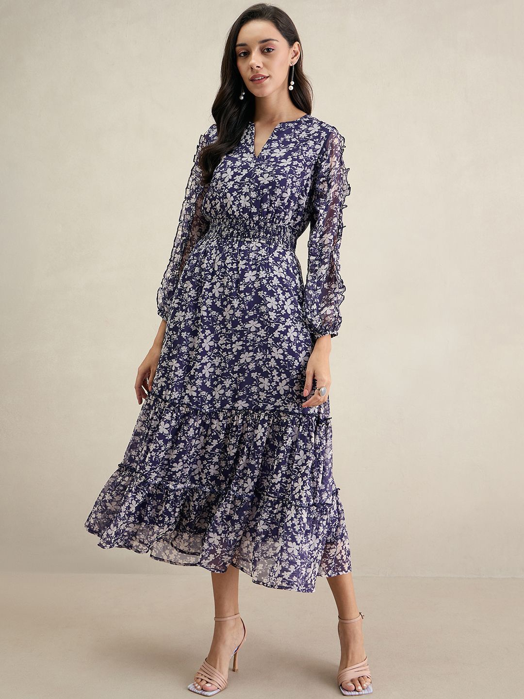 

FEMMELLA Women Floral Print Fit & Flare Maxi Dress, Blue