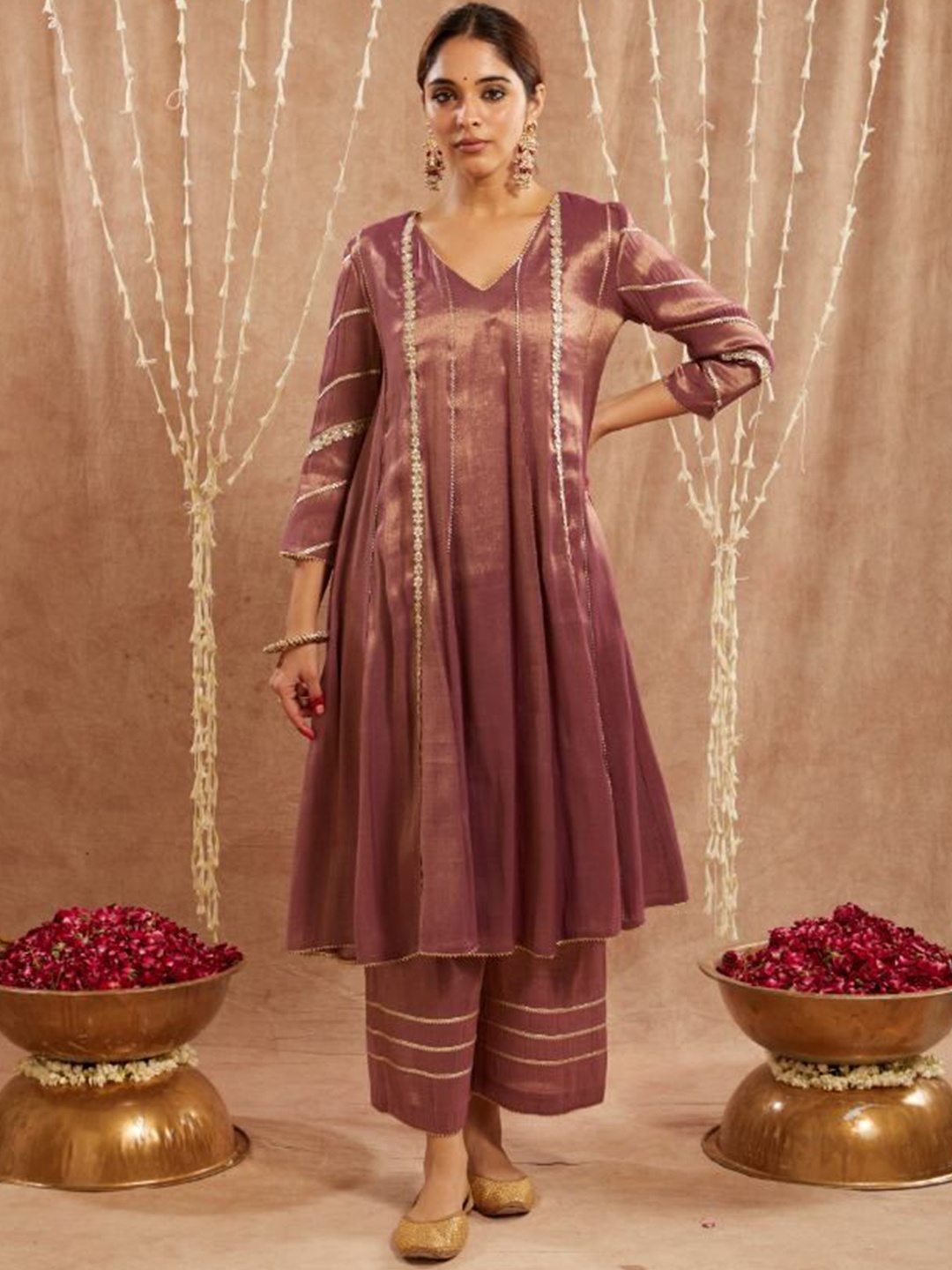 

NERO Striped Gotta Patti V-Neck Organza A-Line Kurta, Purple