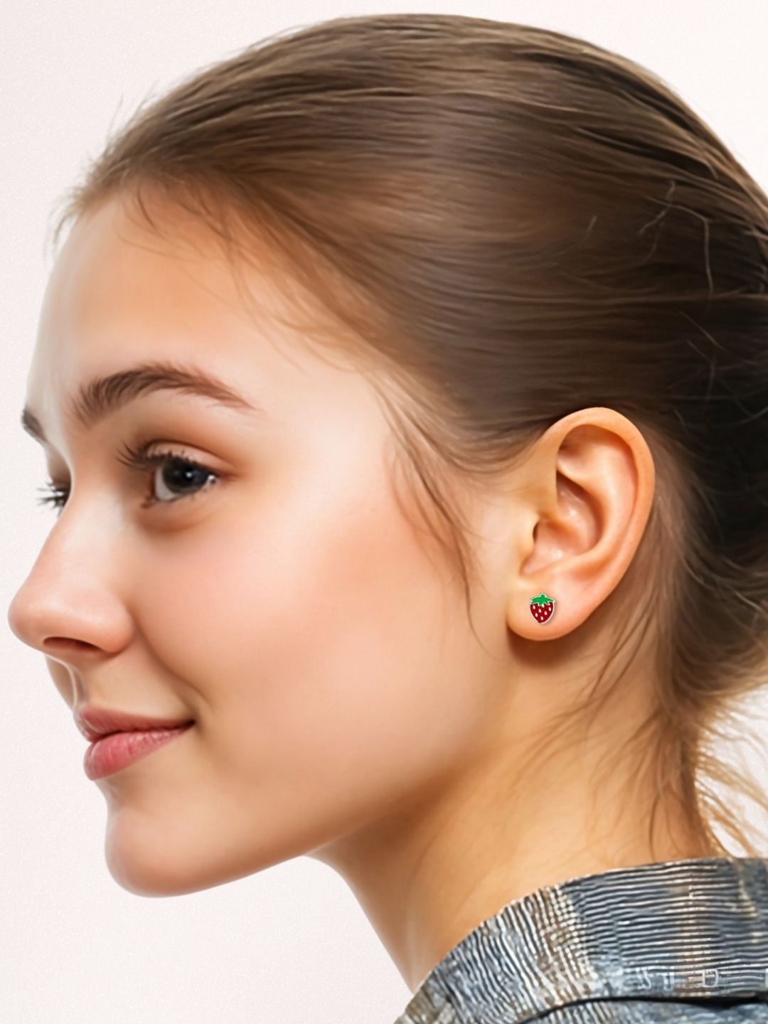 

HighSpark Girls 925 Sterling Silver Strawberry Shaped Studs