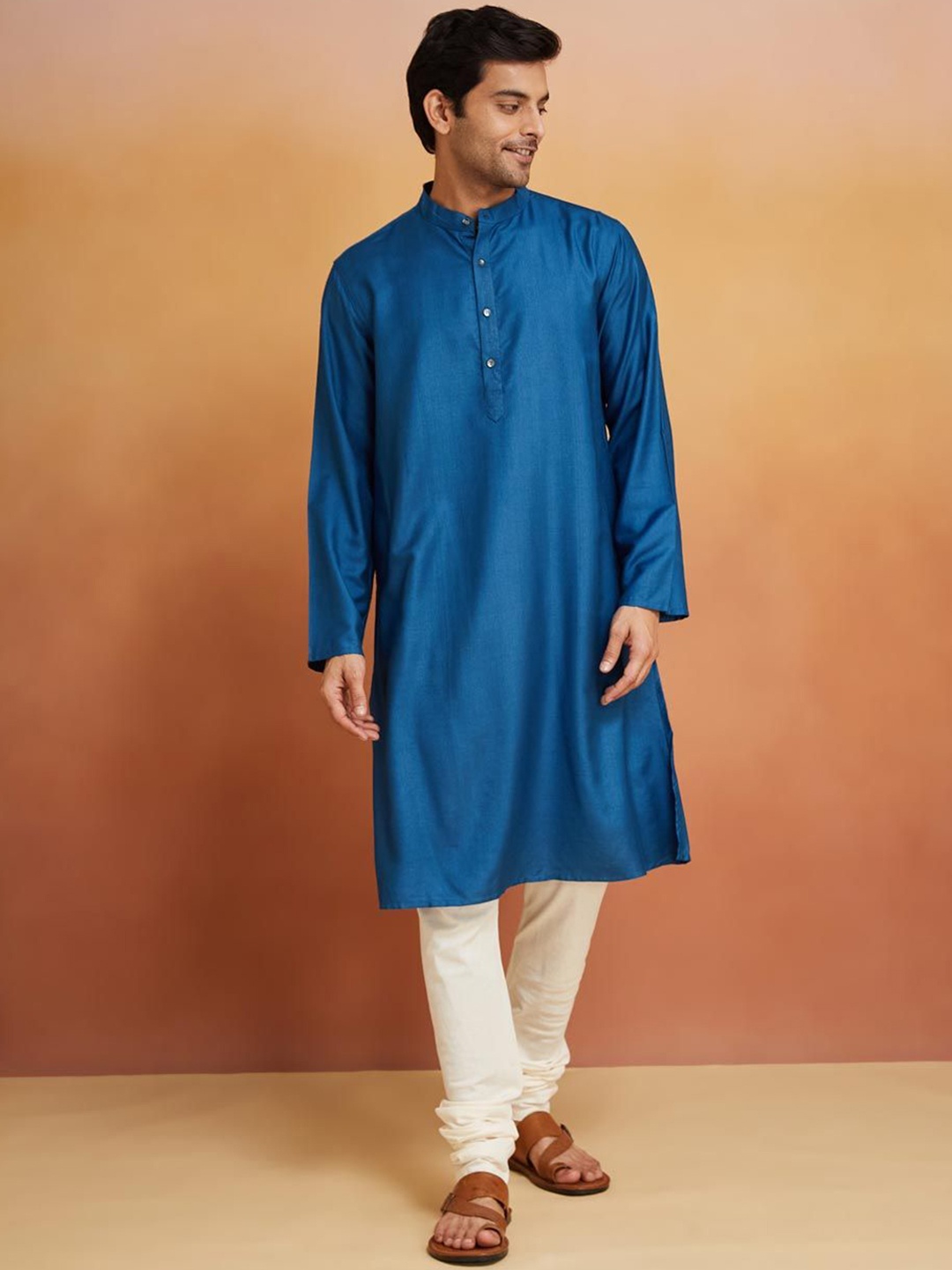 

Fabindia Comfort Fit Mandarin Collar Straight Kurta, Blue