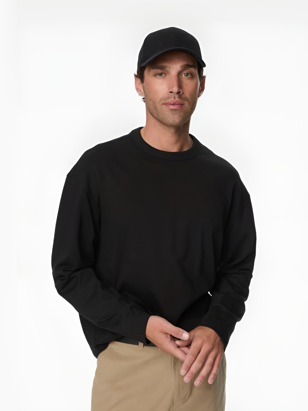 

Marks & Spencer Men Solid Round Neck Cotton T-shirt, Black