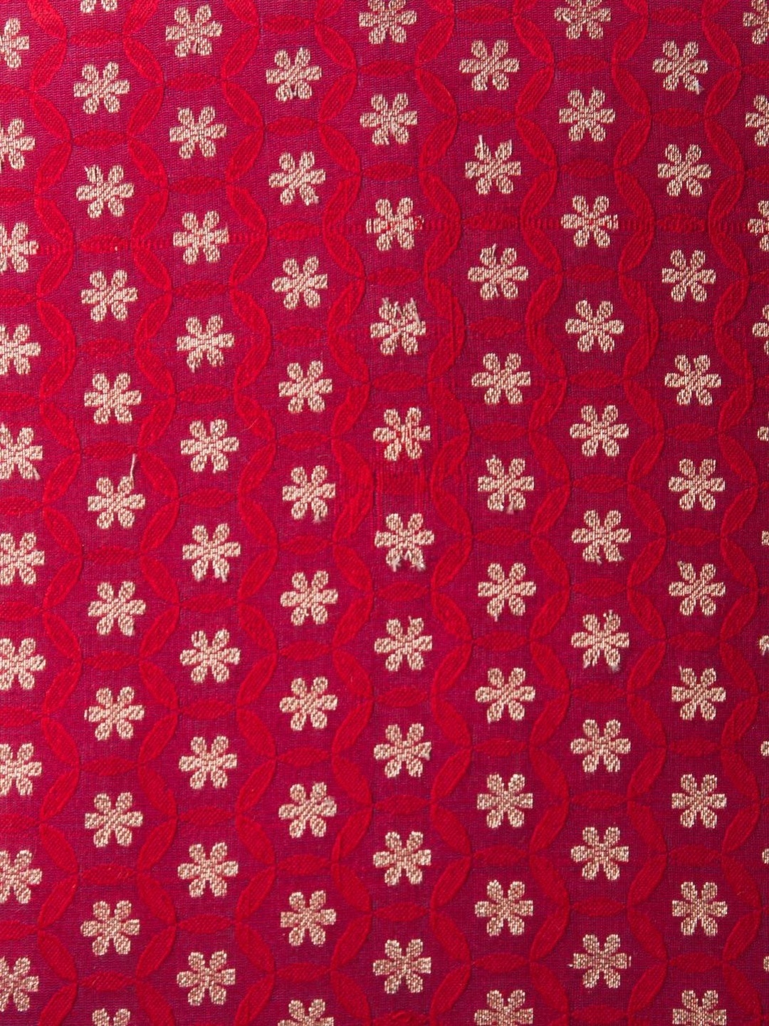 

Fabindia Nurvi Pink & White Floral Printed Square Shaped Silk Cushion Cover