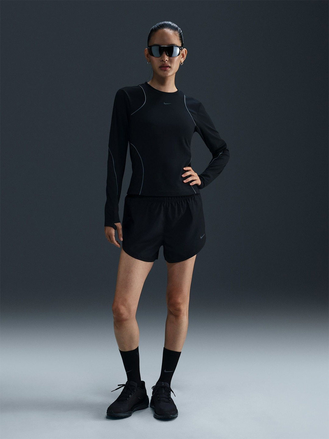 

Nike Running Division Women Round Neck Long-Sleeve Running Top, Black