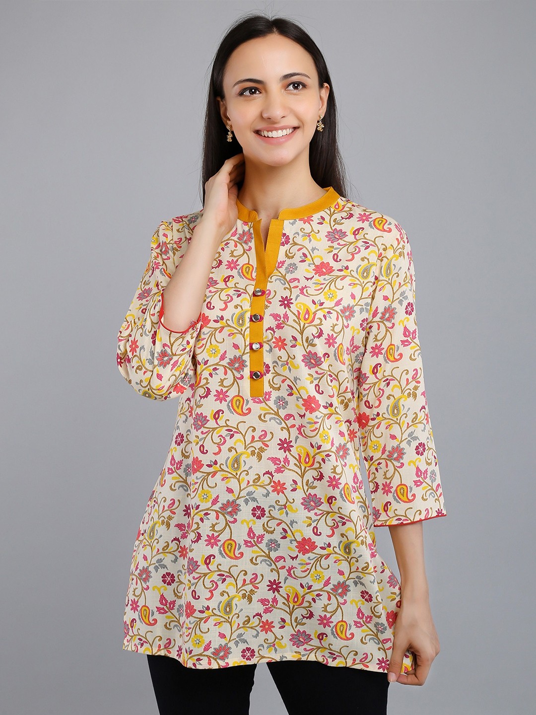 

VAPPSYAM Mandarin Collar Printed Tunic, Yellow