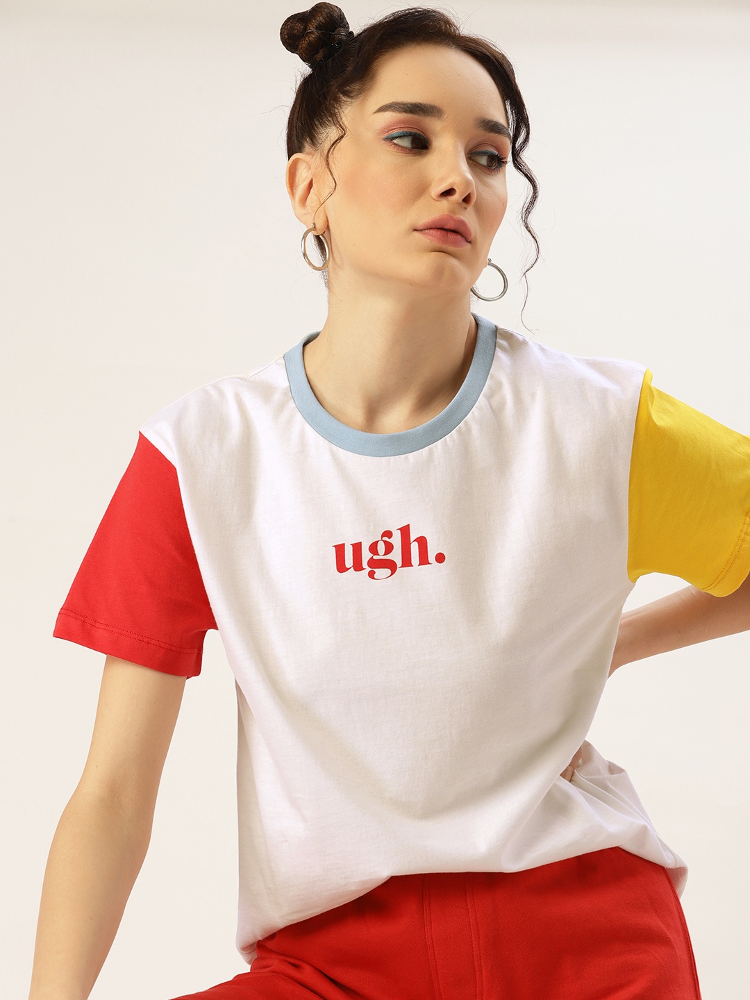 

Kook N Keech Women White Pure Cotton Relaxed Printed T-shirt