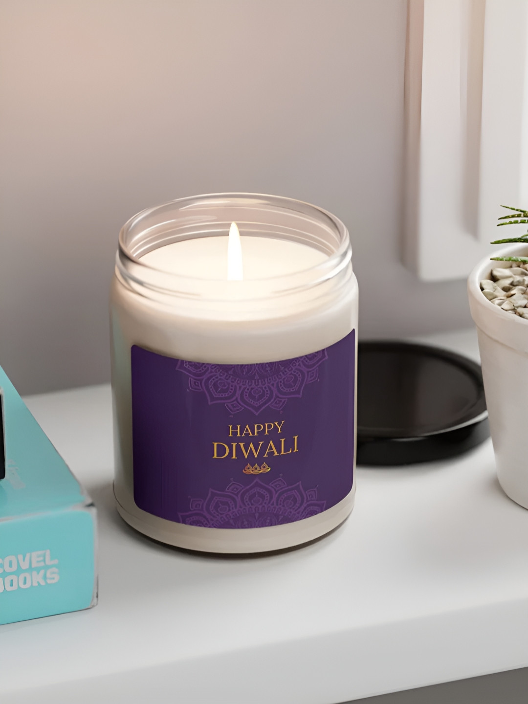 

Aromatic Fables White 1 pieces Jar Candle