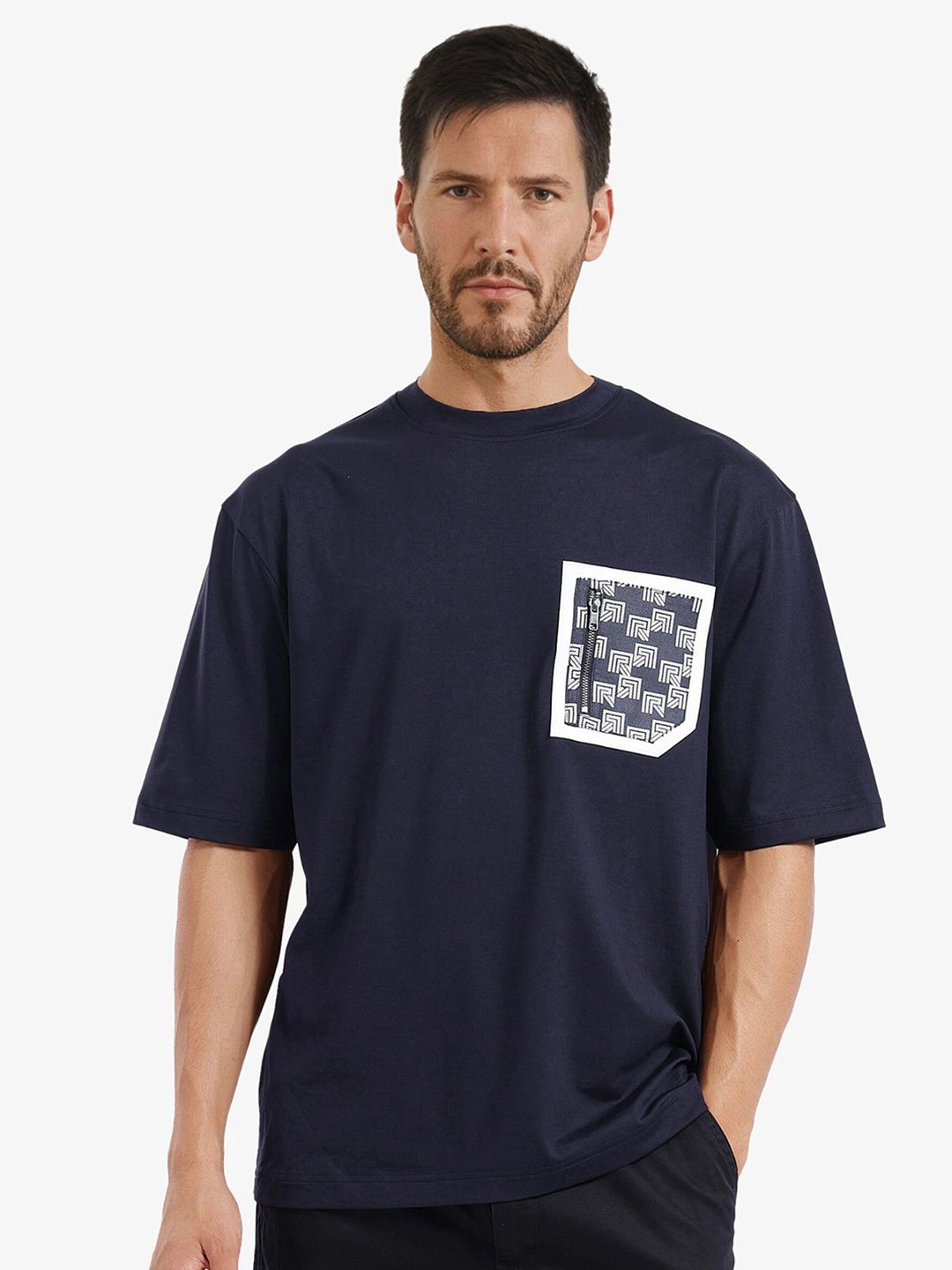 

RARE RABBIT Men Solid Round Neck Cotton Oversized T-shirt, Navy blue
