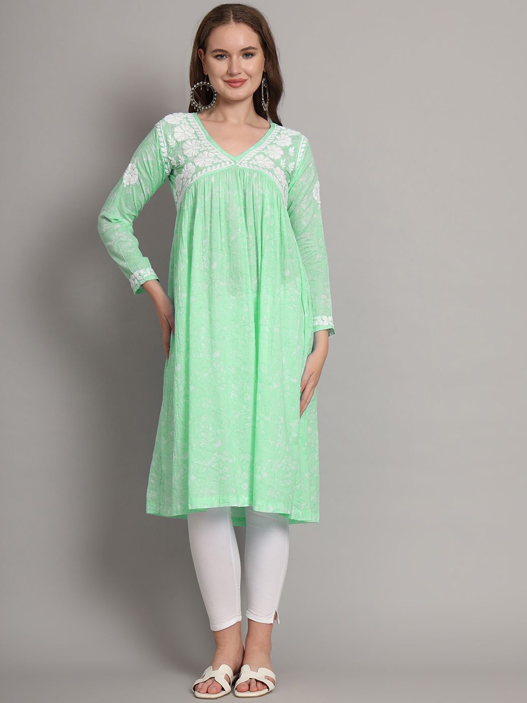 

The Chikan Label Floral Embroidered Chikankari Organic Cotton A-Line Kurta, Green