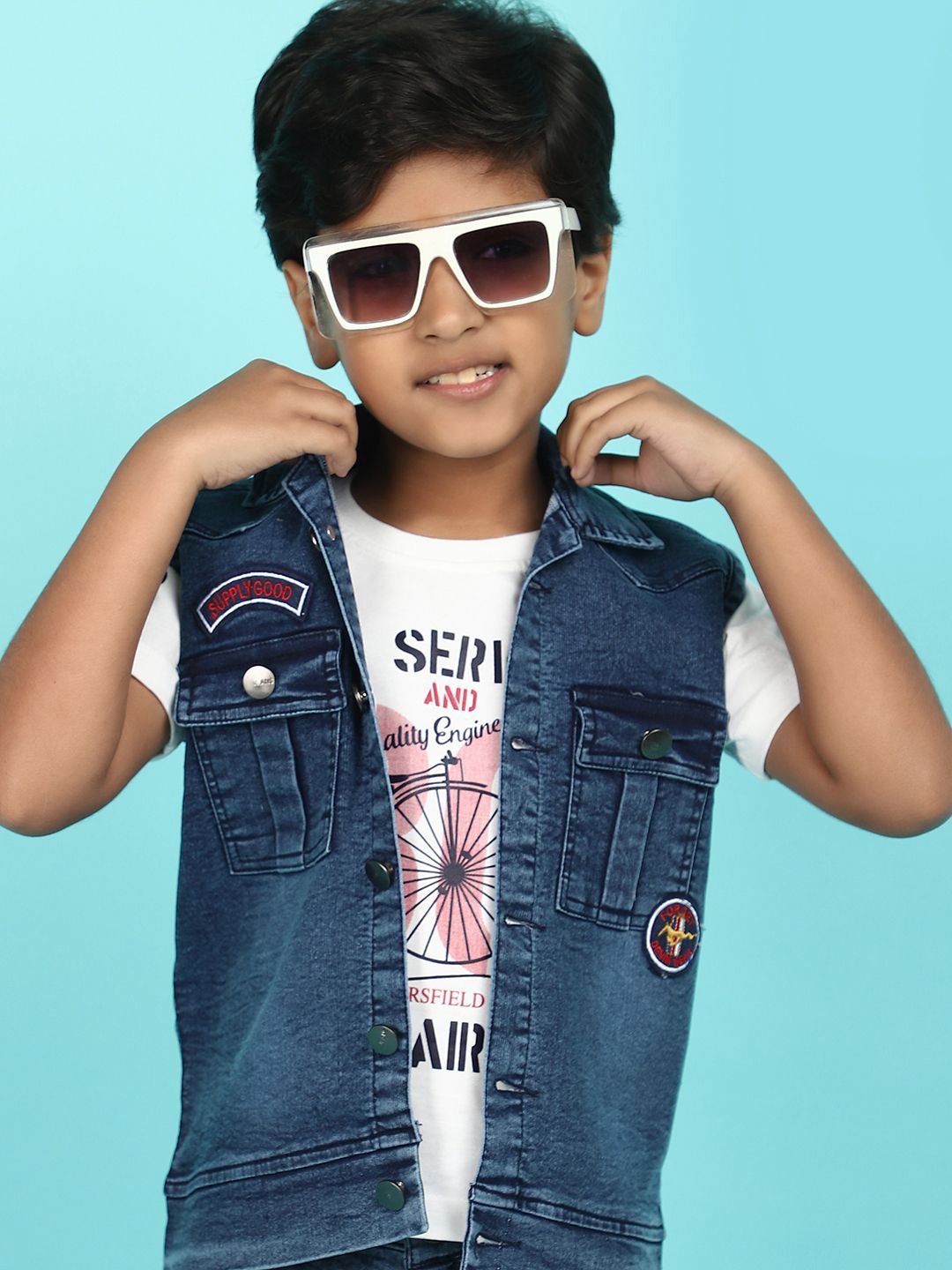 

V-Mart Boys Printed Pure Cotton T-shirt with Shorts, Blue