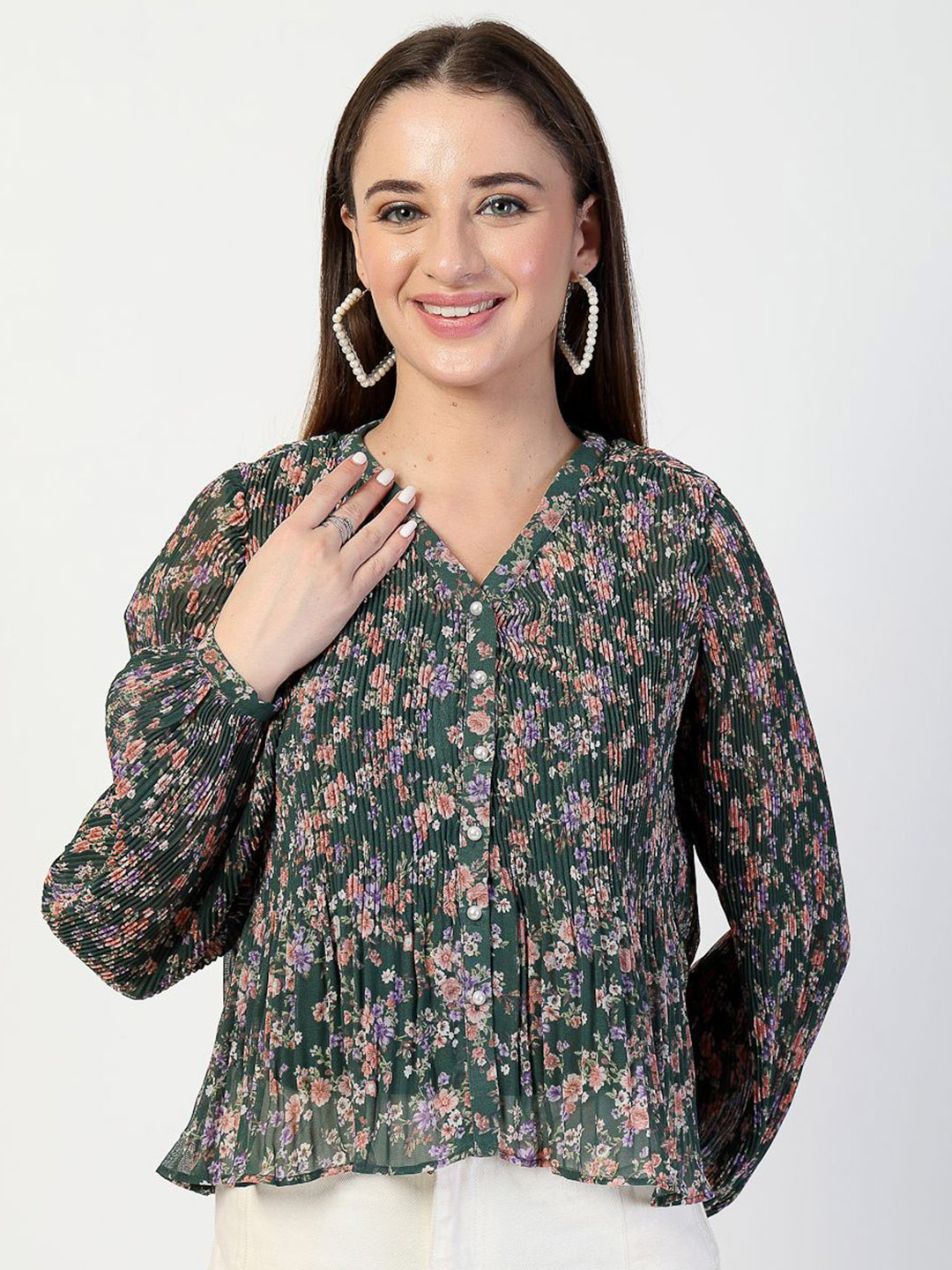 

COSMIC TRIO Floral Print Bishop Sleeves Chiffon Top, Green